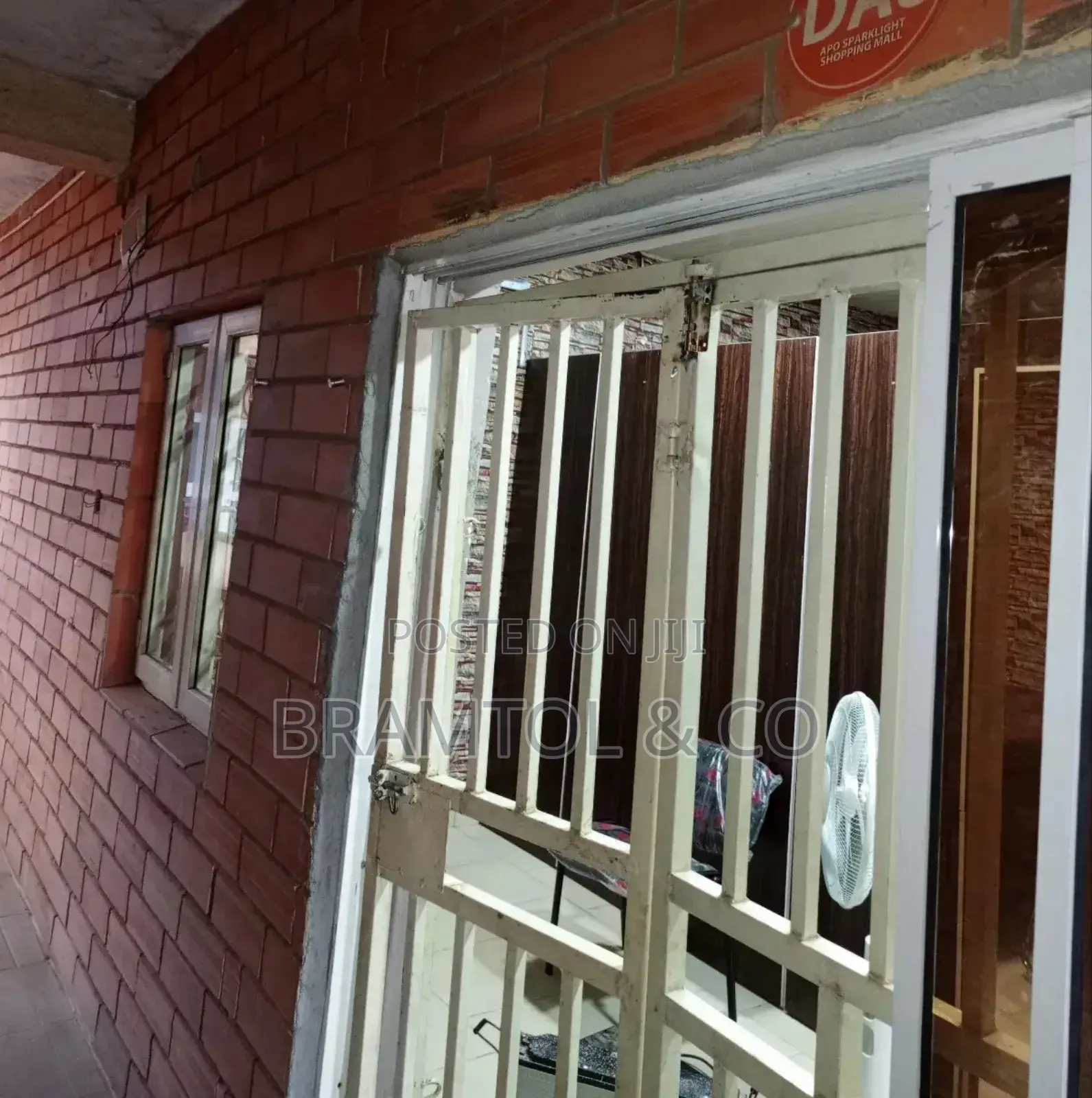 23sqm Shop or Office Space for Sale in Durumi by Area 3 Junction in Durumi