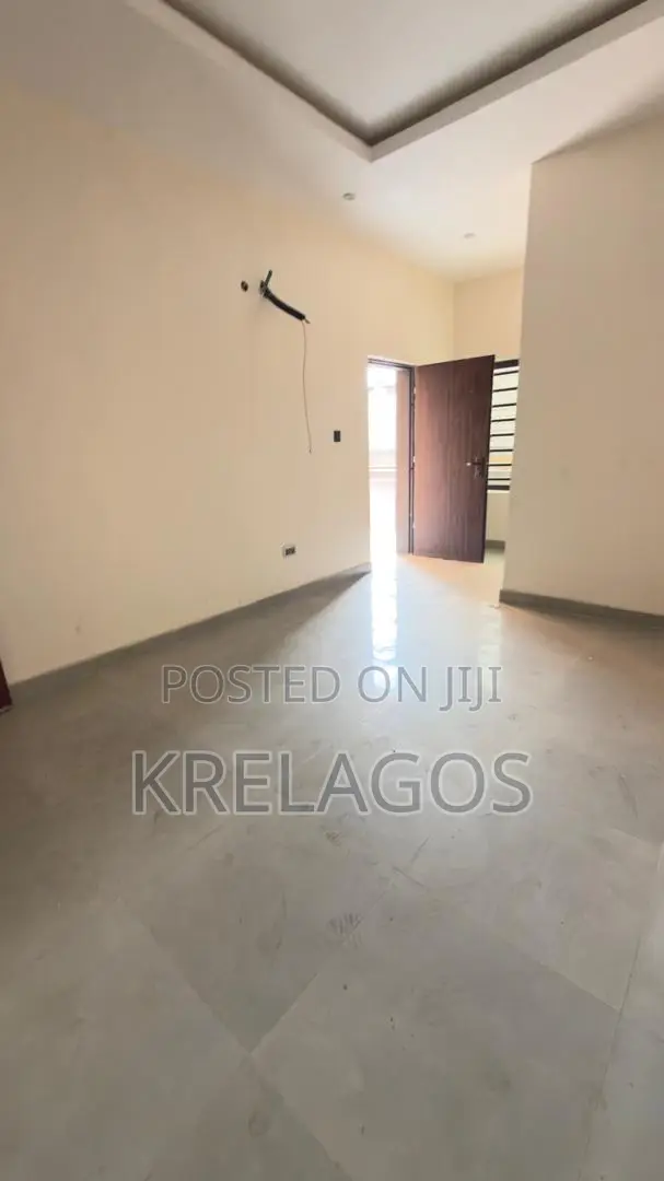 4bdrm Duplex in Ikate for sale in Ikate