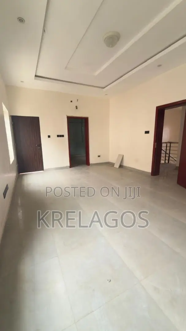 4bdrm Duplex in Ikate for sale in Ikate
