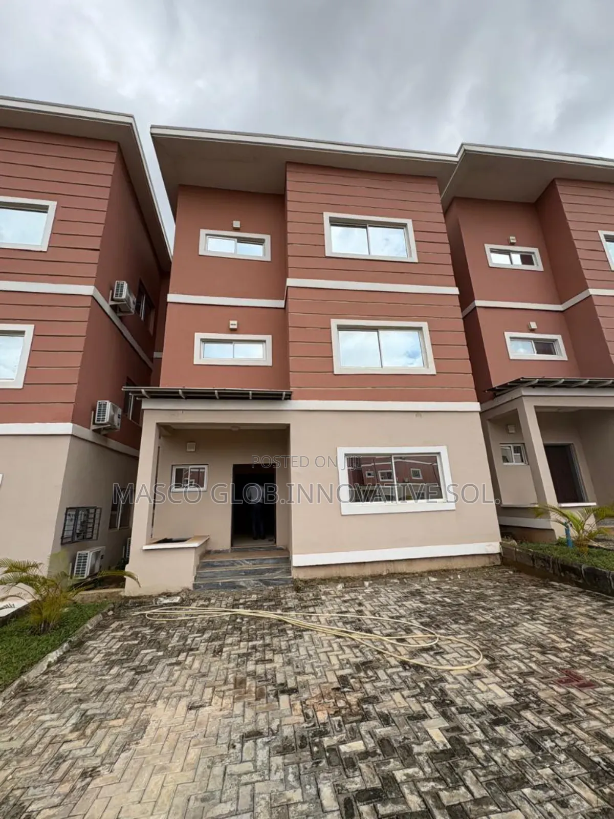 4bdrm Duplex in Stallion Valley, Life Camp for rent in Life Camp