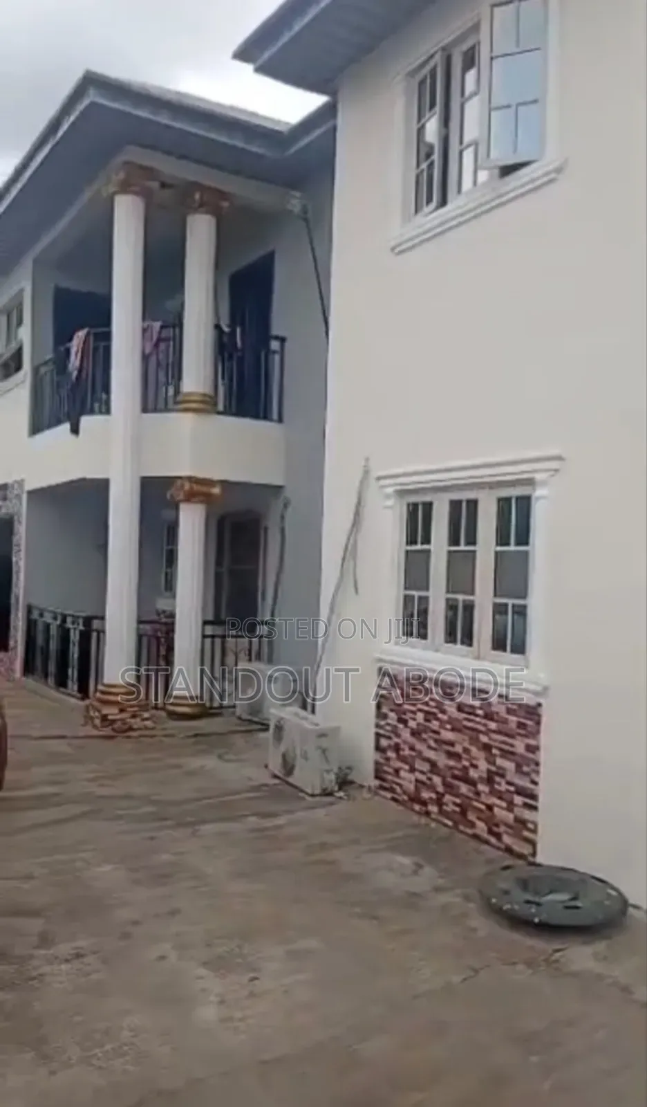 3bdrm Block of Flats in Good Location, Isheri / Egbe Idimu for sale in Isheri / Egbe Idimu