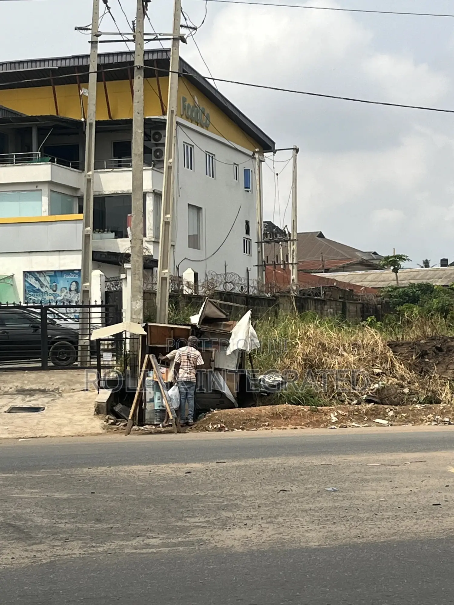 Commercial Property for Sale in Akala Express