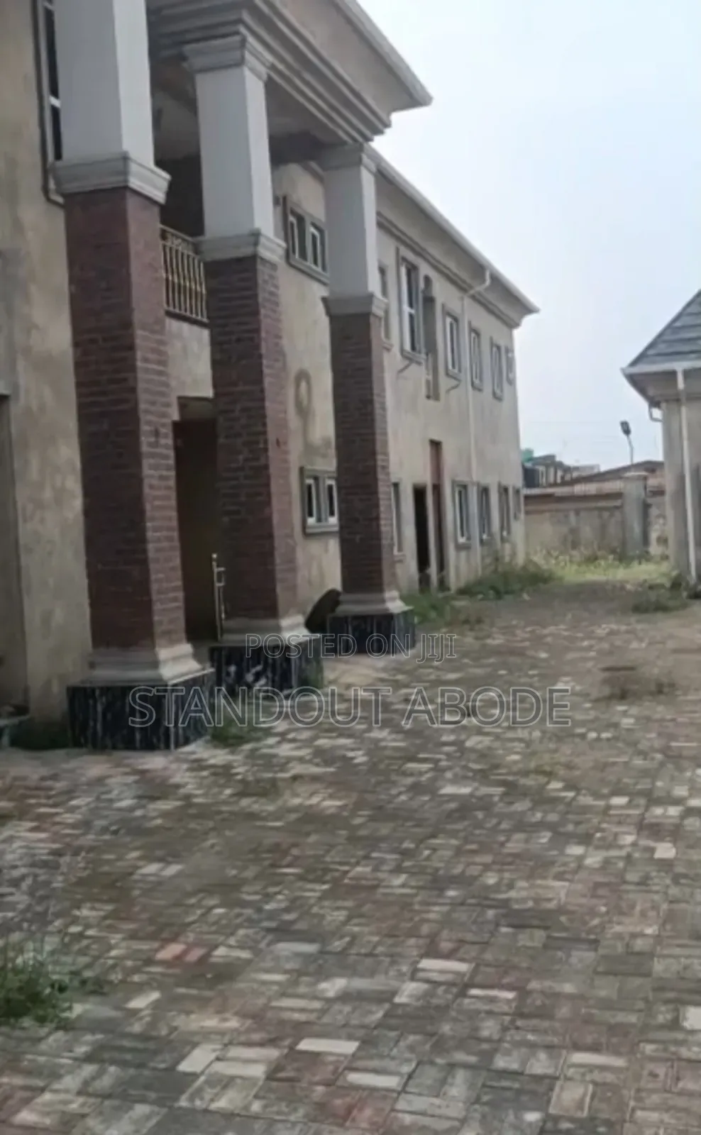 2bdrm Block of Flats in Bakare Estate Off for sale in Igando / Ikotun/Igando