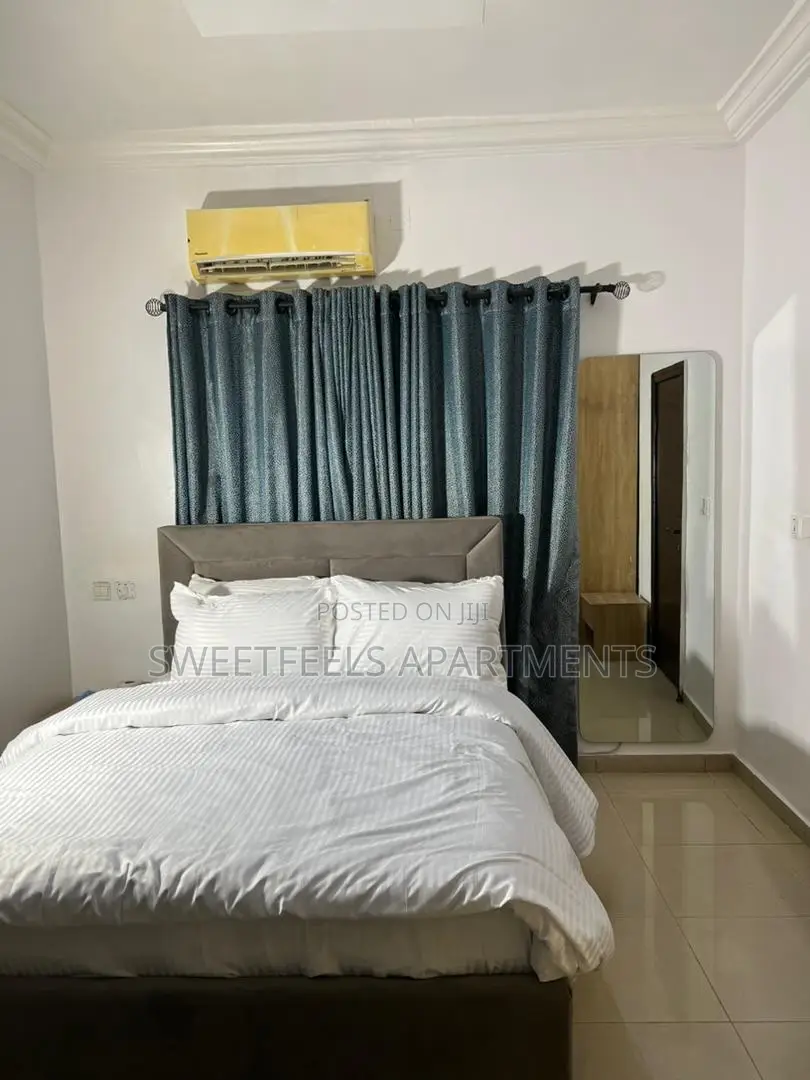 Luxury Spacious 3 Bedrooms Apartments in Opebi