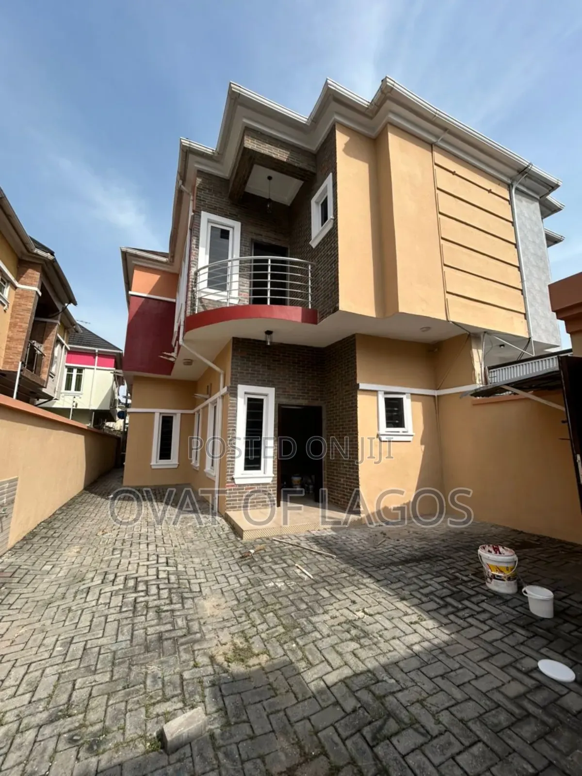 4bdrm Duplex in Ologolo for rent in Ologolo