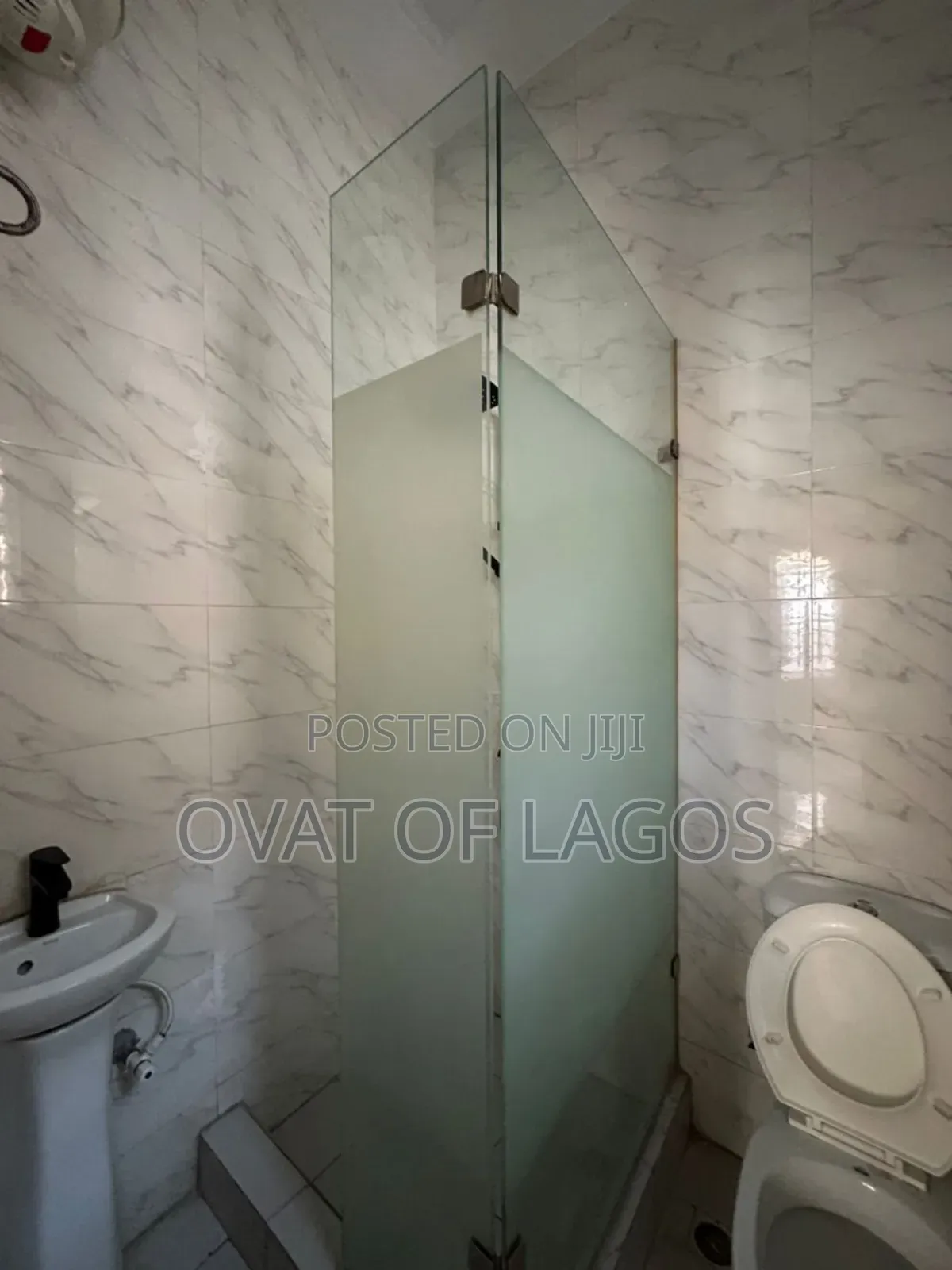 4bdrm Duplex in Ologolo for rent in Ologolo