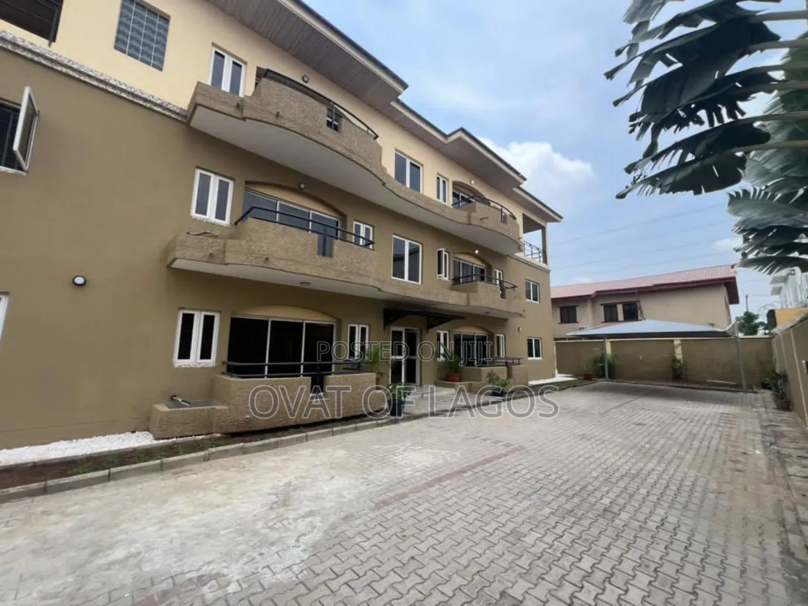 3bdrm Apartment in Lekki Phase 1 for rent in Lekki Phase 1