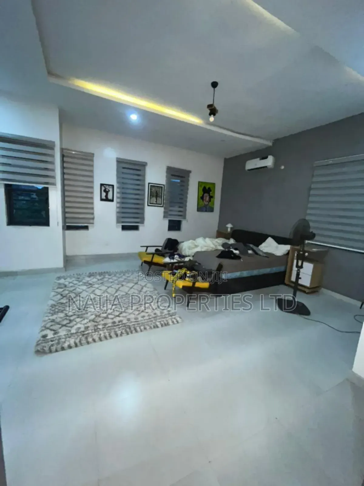 4bdrm Duplex in Idado for rent in Idado