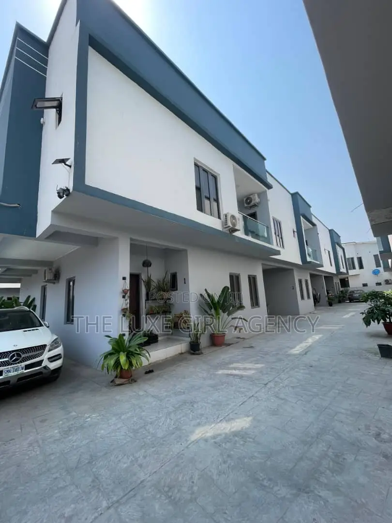 4bdrm Duplex in Orchid, Lekki for rent in Lekki