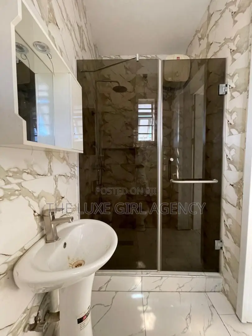 4bdrm Duplex in Oral Estate, Lekki for rent in Lekki