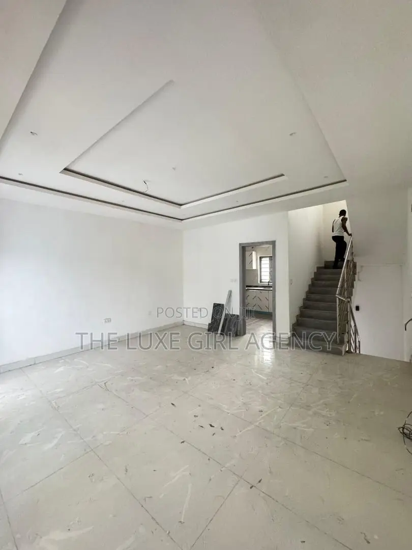 3 Bedroom for Rent in Lekki