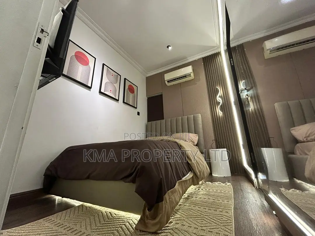 Luxurious Studio Apartment With Pool and Gym in Lekki Phase 1