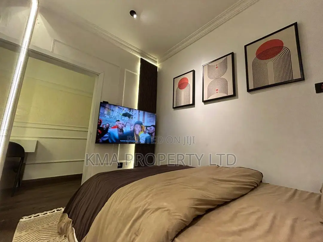 Luxurious Studio Apartment With Pool and Gym in Lekki Phase 1
