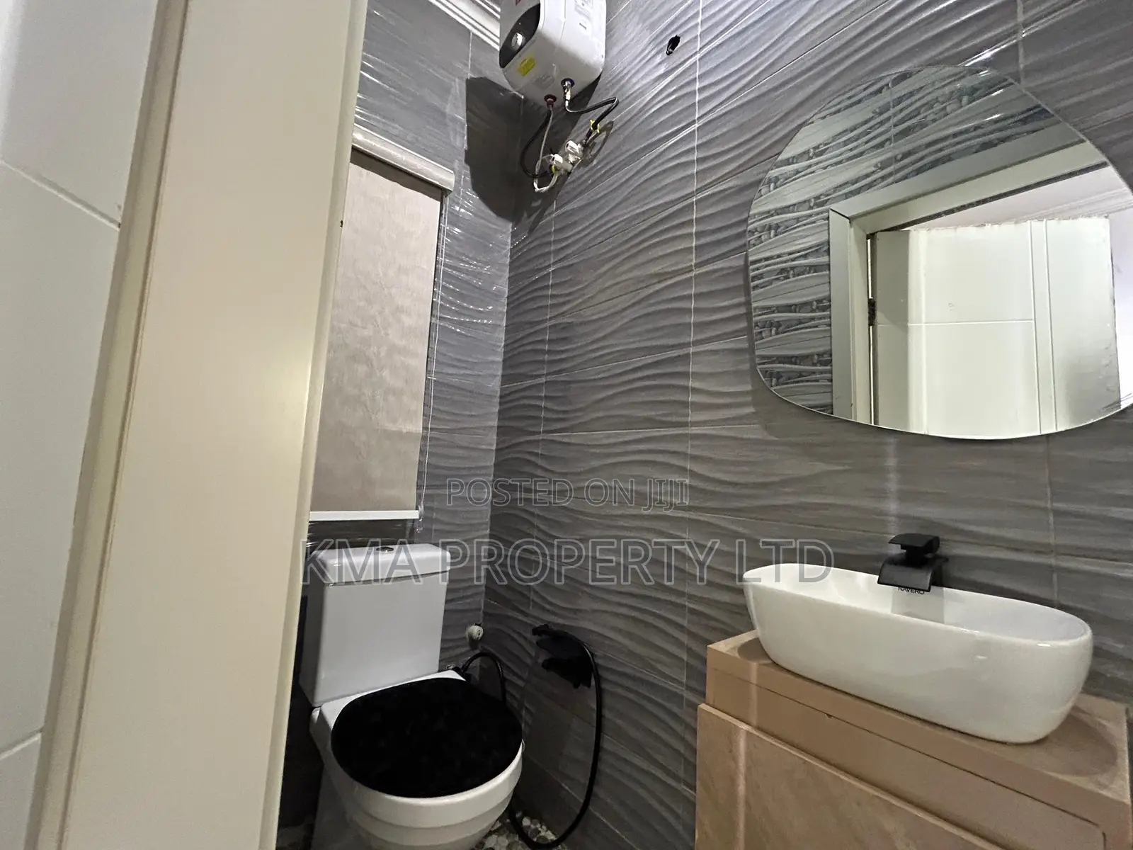 Luxurious Studio Apartment With Pool and Gym in Lekki Phase 1