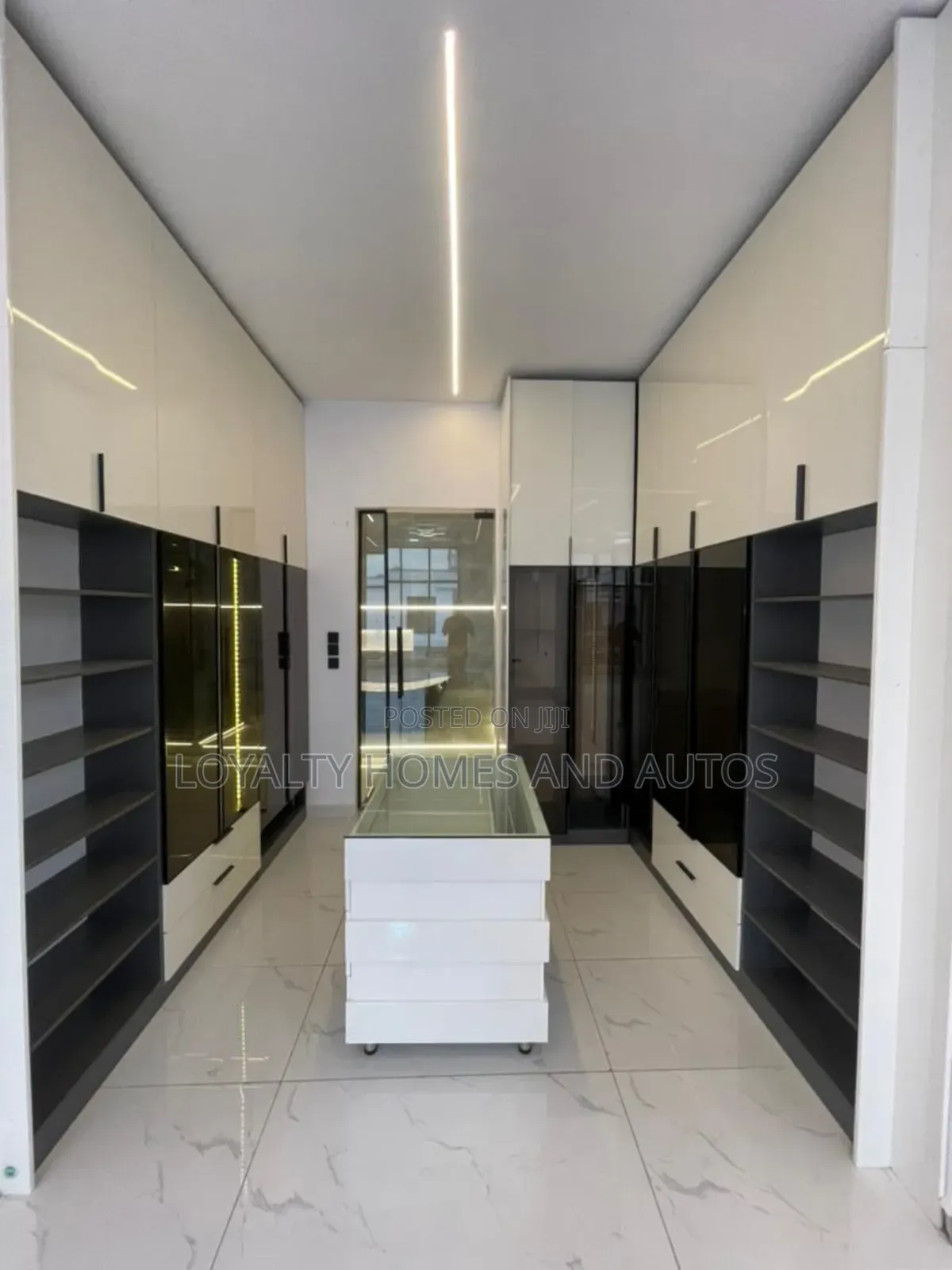 5bdrm Duplex in Lekki for sale in Lekki