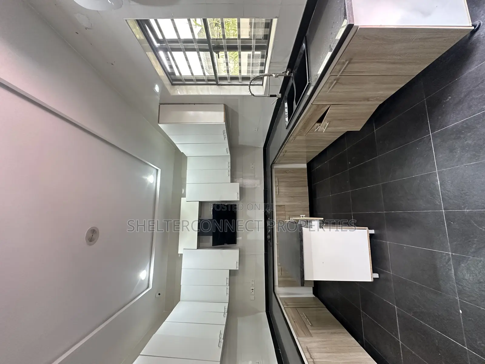 5bdrm Duplex in Lekki for sale in Lekki