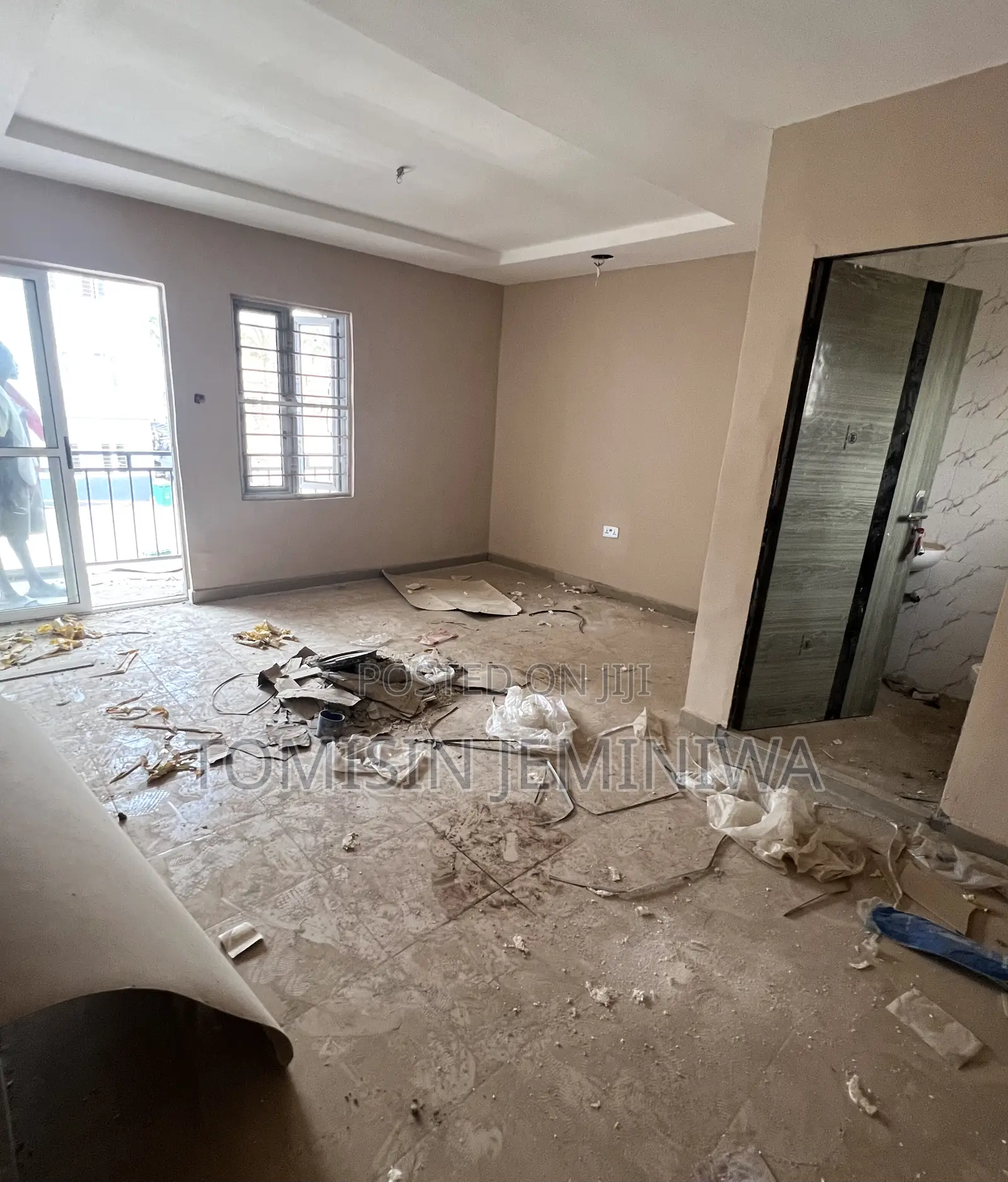 Furnished 1bdrm Apartment in Shop For Rent In for rent in Kubwa