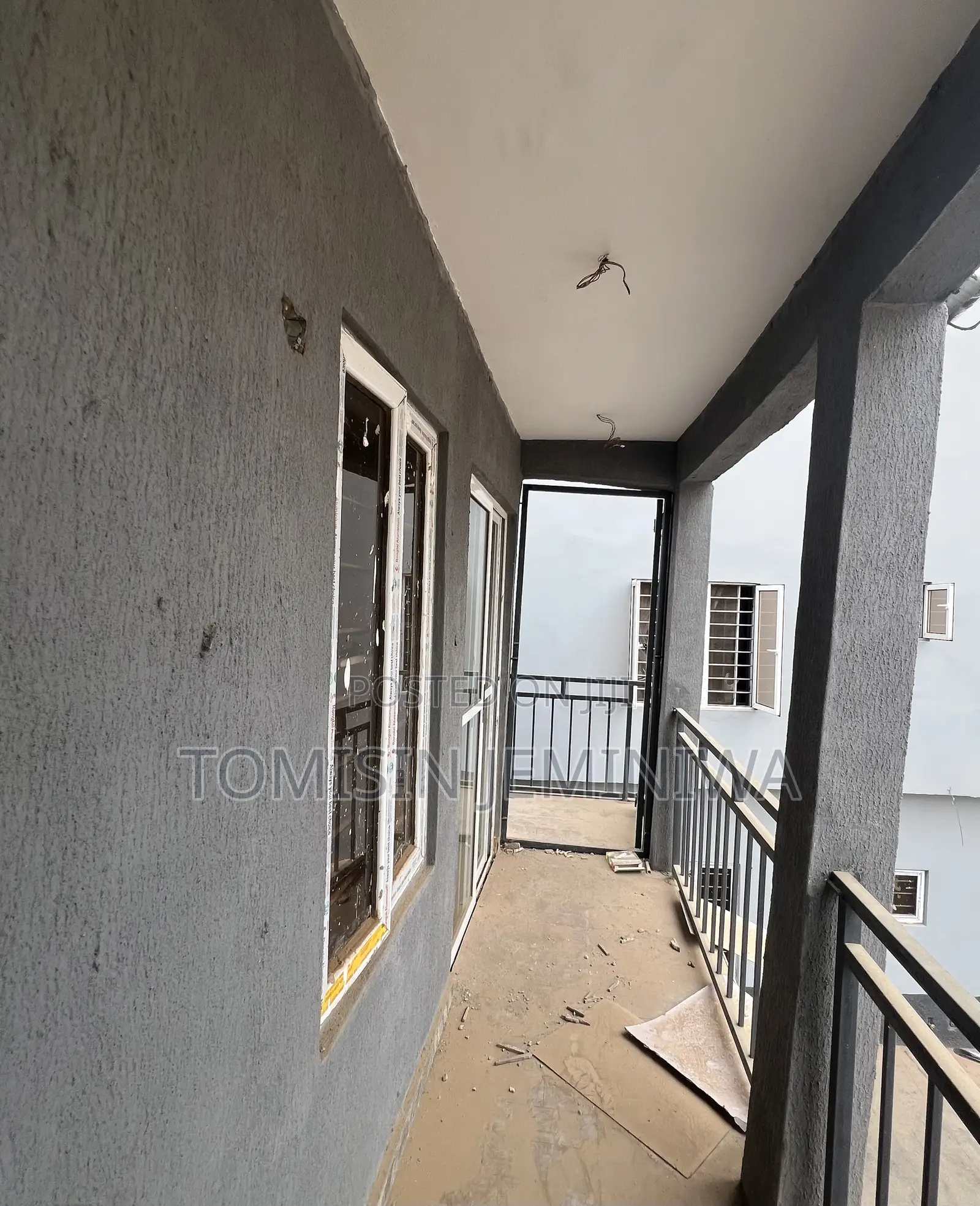 Furnished 1bdrm Apartment in Shop For Rent In for rent in Kubwa
