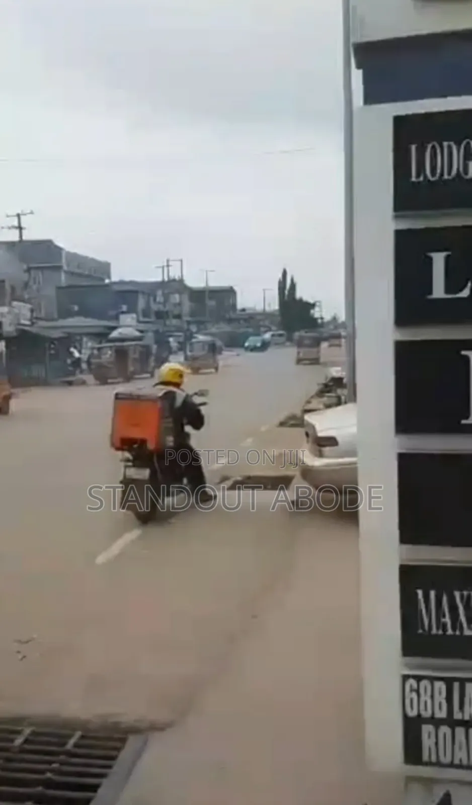 A Functioning Big Bar, 5 Rooms Lodge Urgently for Sale Facing Ikotun in Isheri / Egbe Idimu