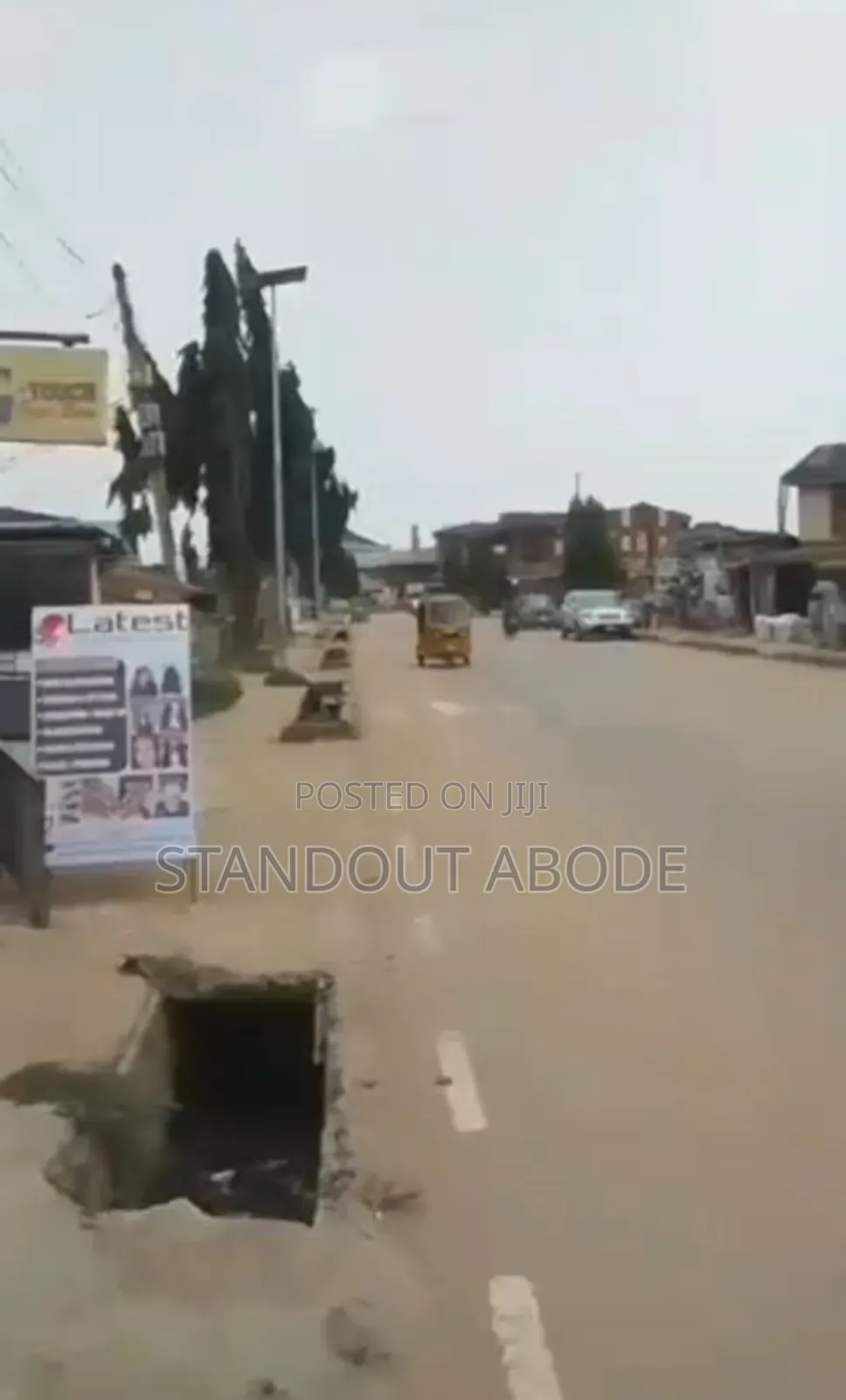 A Functioning Big Bar, 5 Rooms Lodge Urgently for Sale Facing Ikotun in Isheri / Egbe Idimu