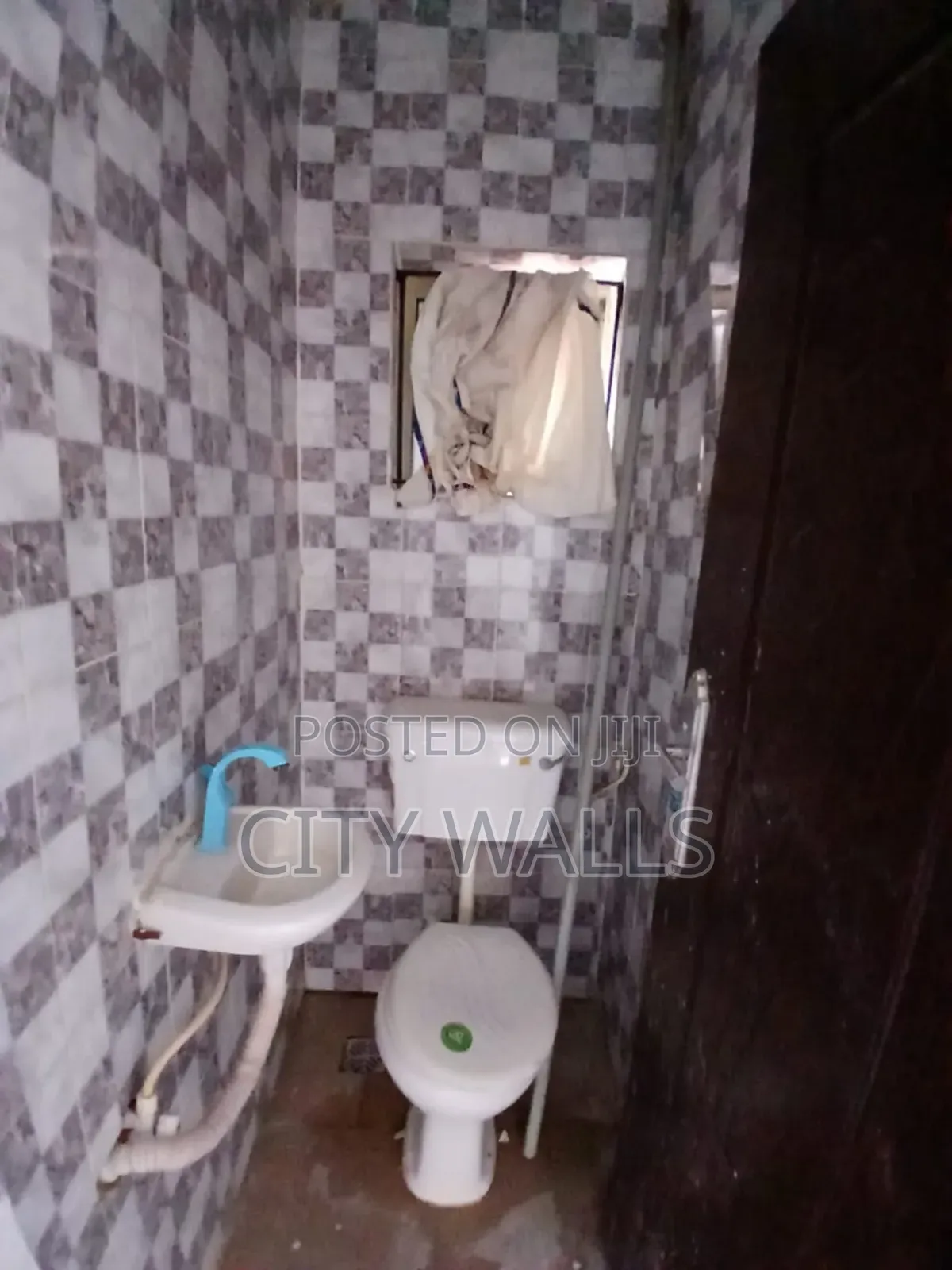 Mini Flat in Badore for rent in Badore