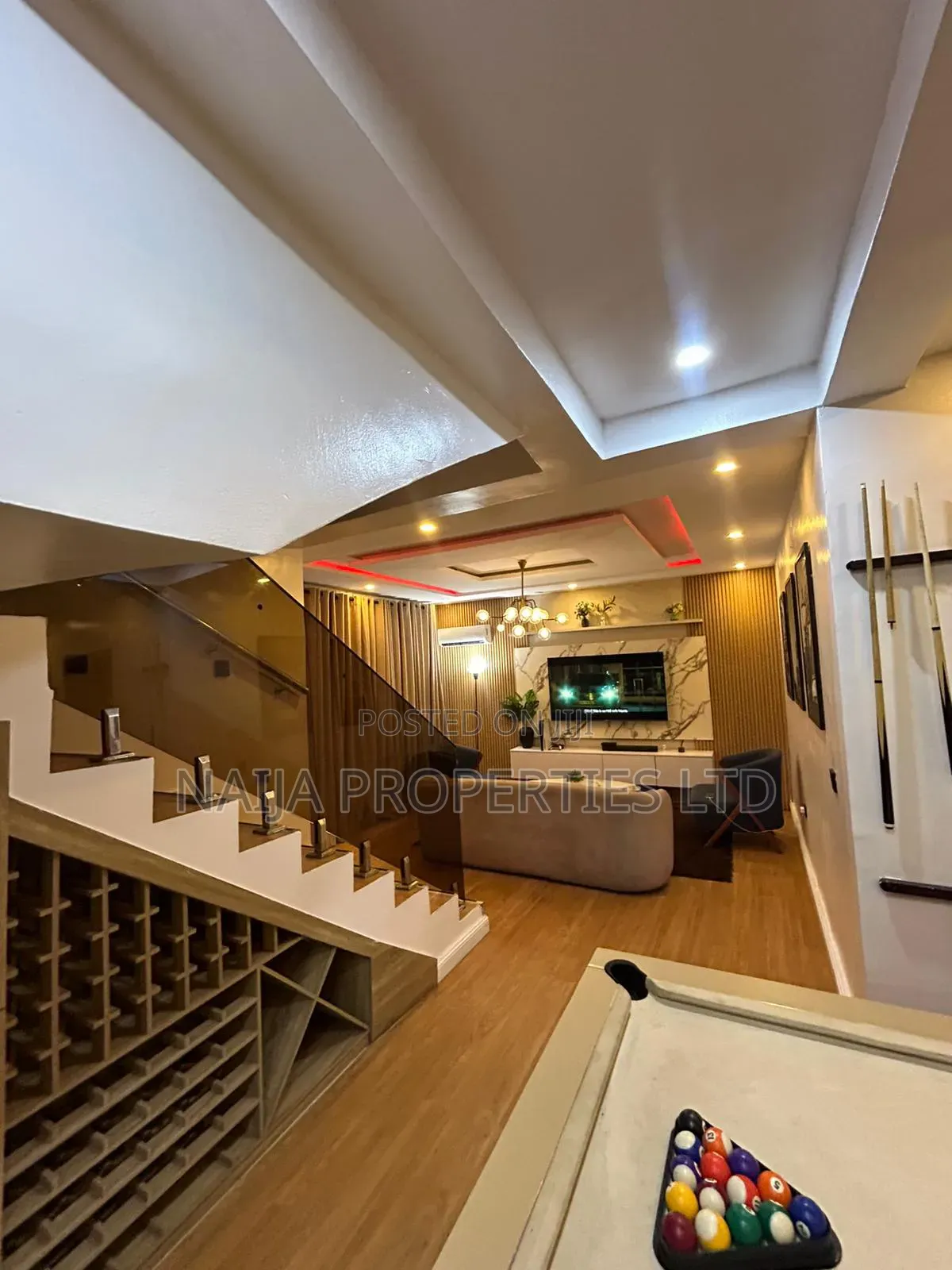 Furnished 3bdrm Townhouse / Terrace in Salem-Ikate, Lekki Phase 1 in Lekki Phase 1