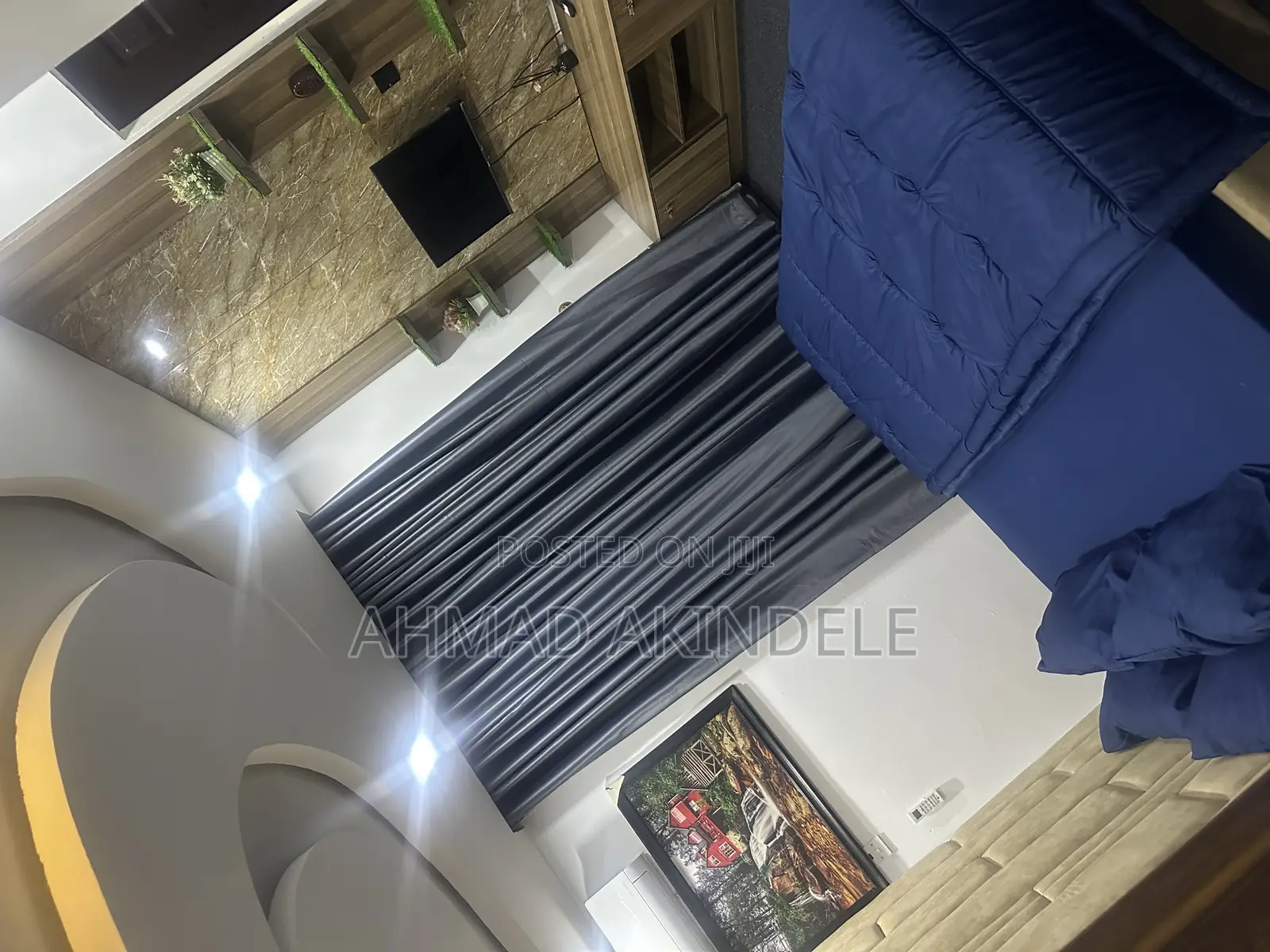 One Bedroom in Life Camp