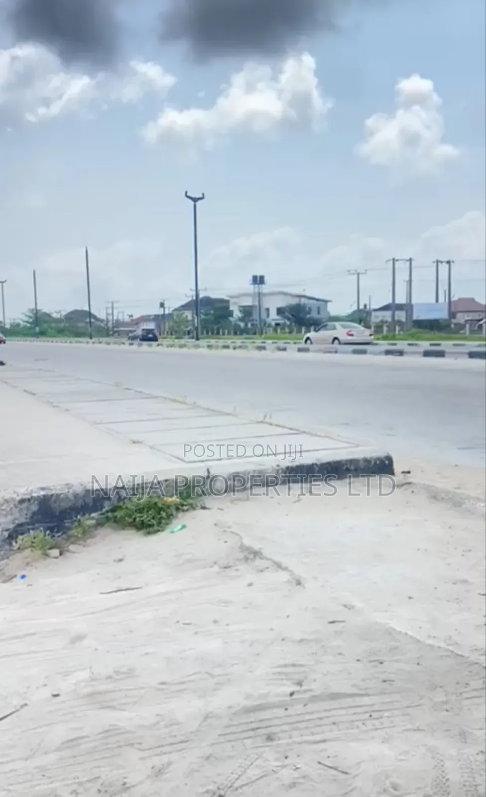 3 Plots of Land Directly on the Express at Bogije,Ibeju-Lekki for Sale in Bogije