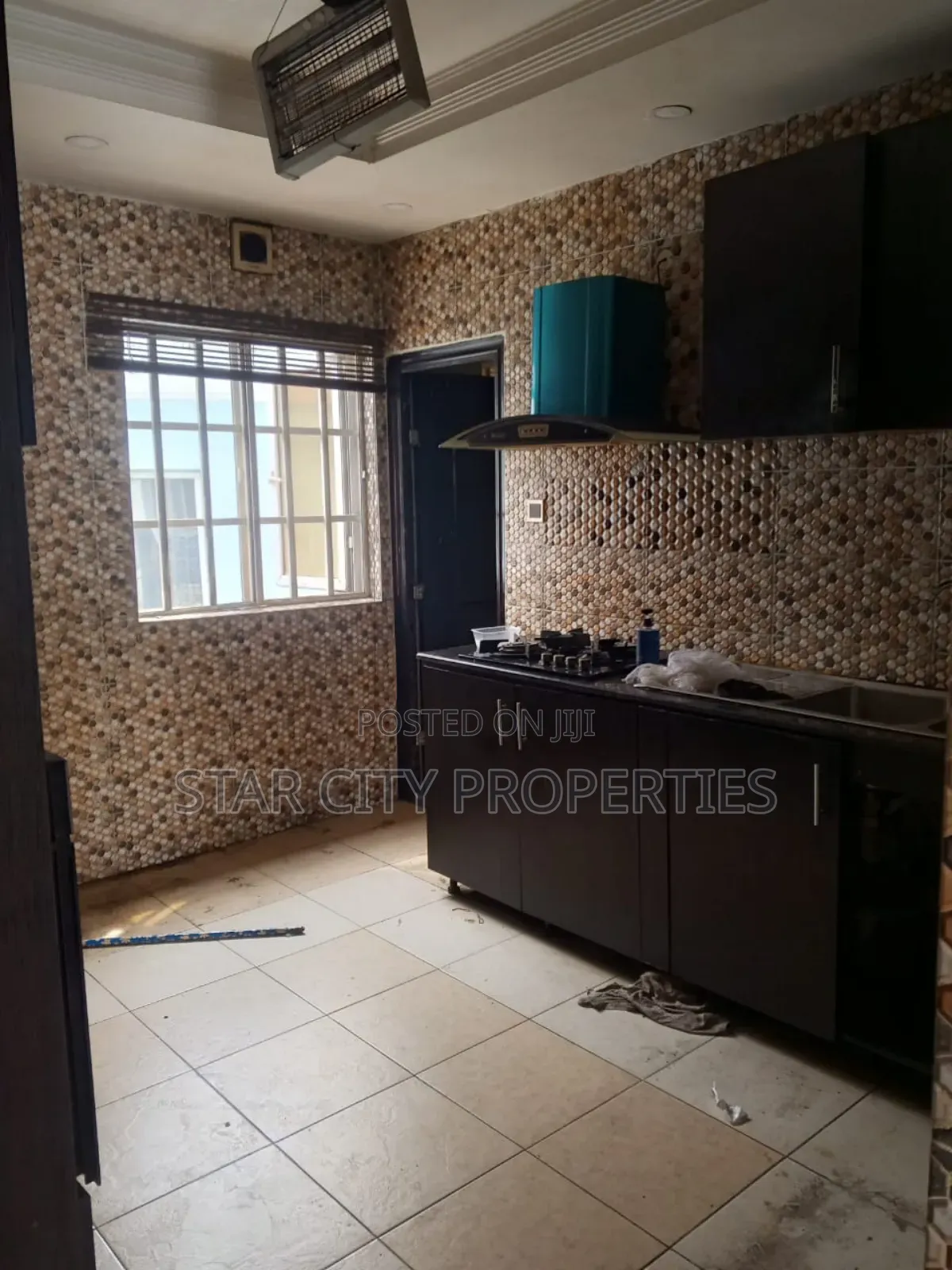 3bdrm Apartment in Awuse Estate, Opebi for rent in Opebi