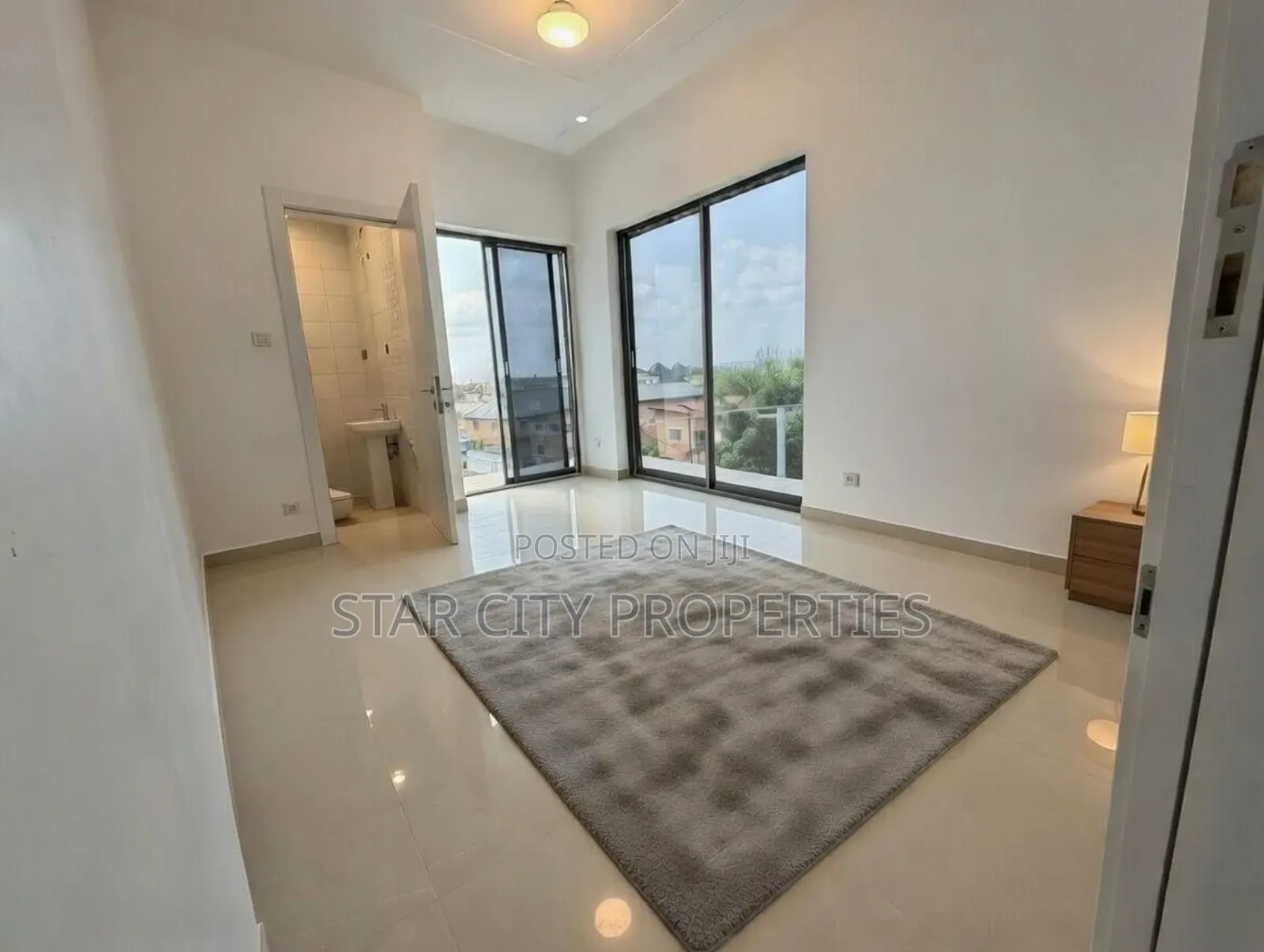 3bdrm Apartment in Ikeja Gra Lagos for sale in Ikeja GRA