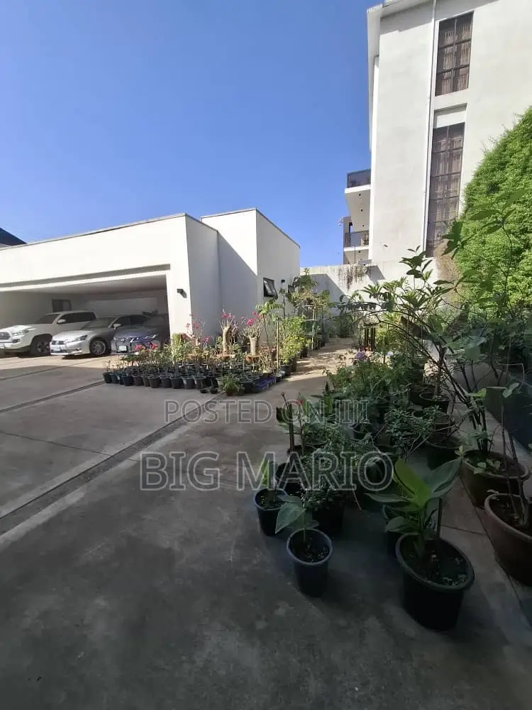 Furnished 4bdrm Mansion in Guzape for sale in Guzape District
