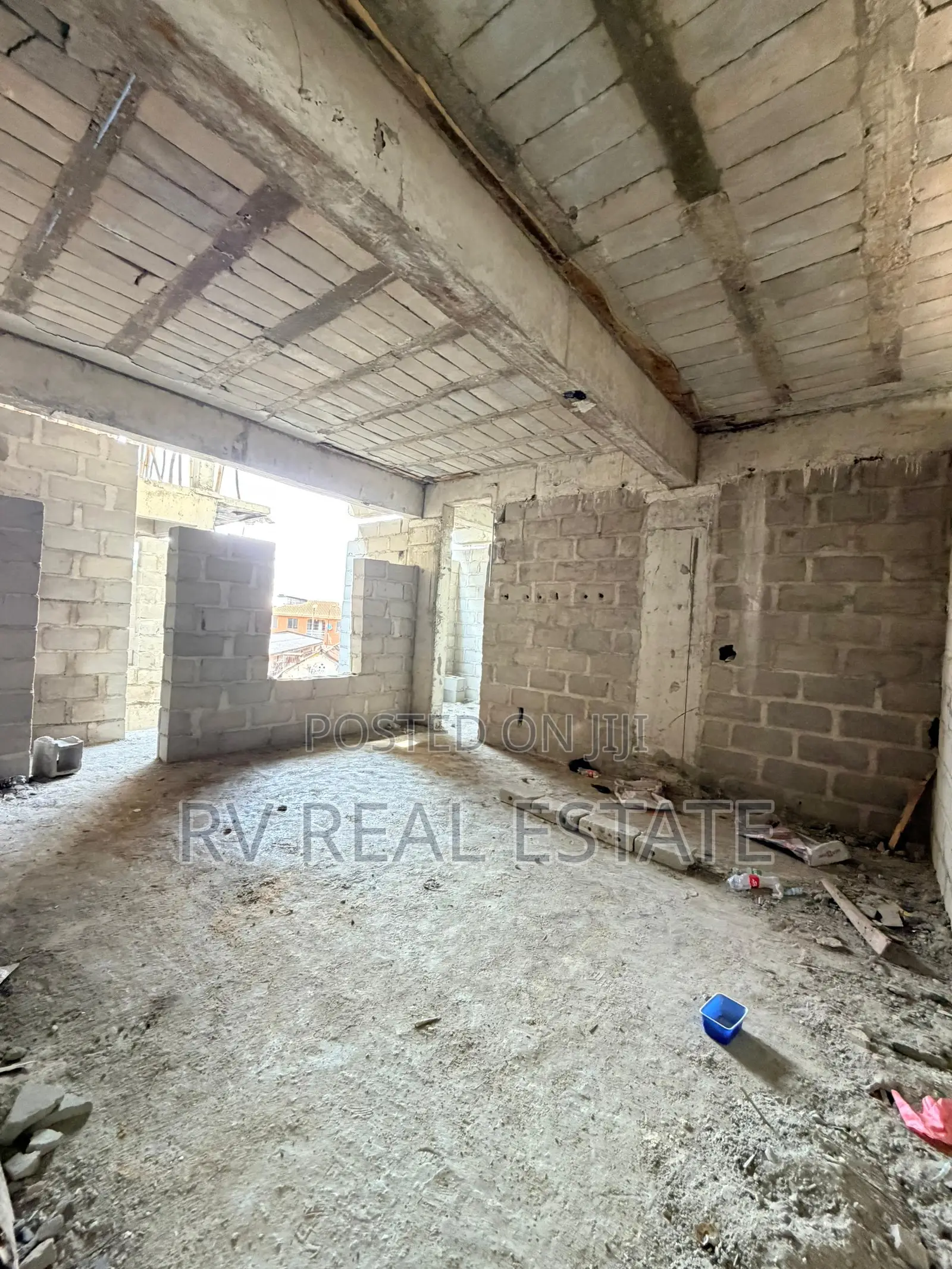 3bdrm Apartment In Western Avenue For Sale in Western Avenue