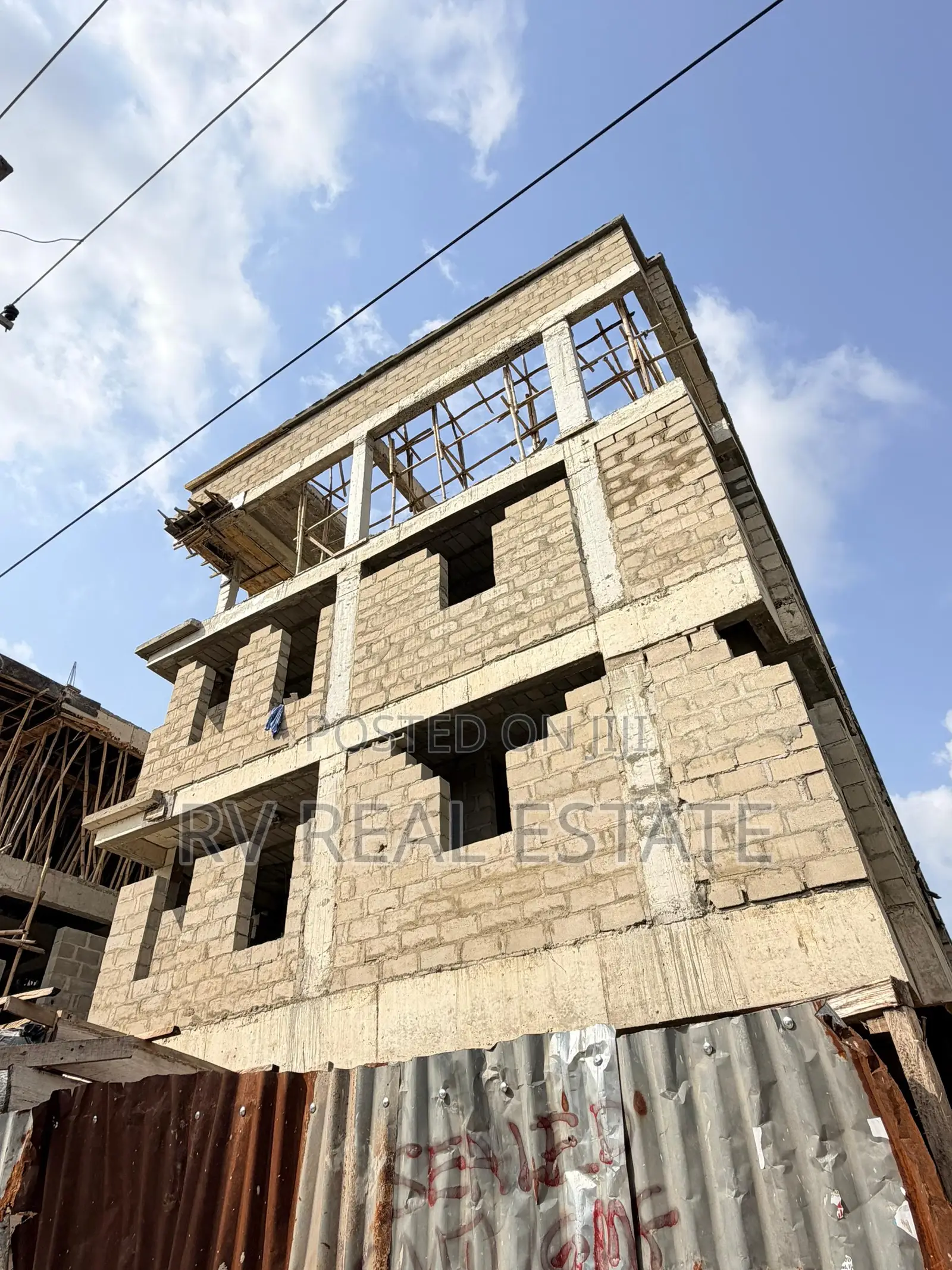 3bdrm Apartment In Western Avenue For Sale in Western Avenue