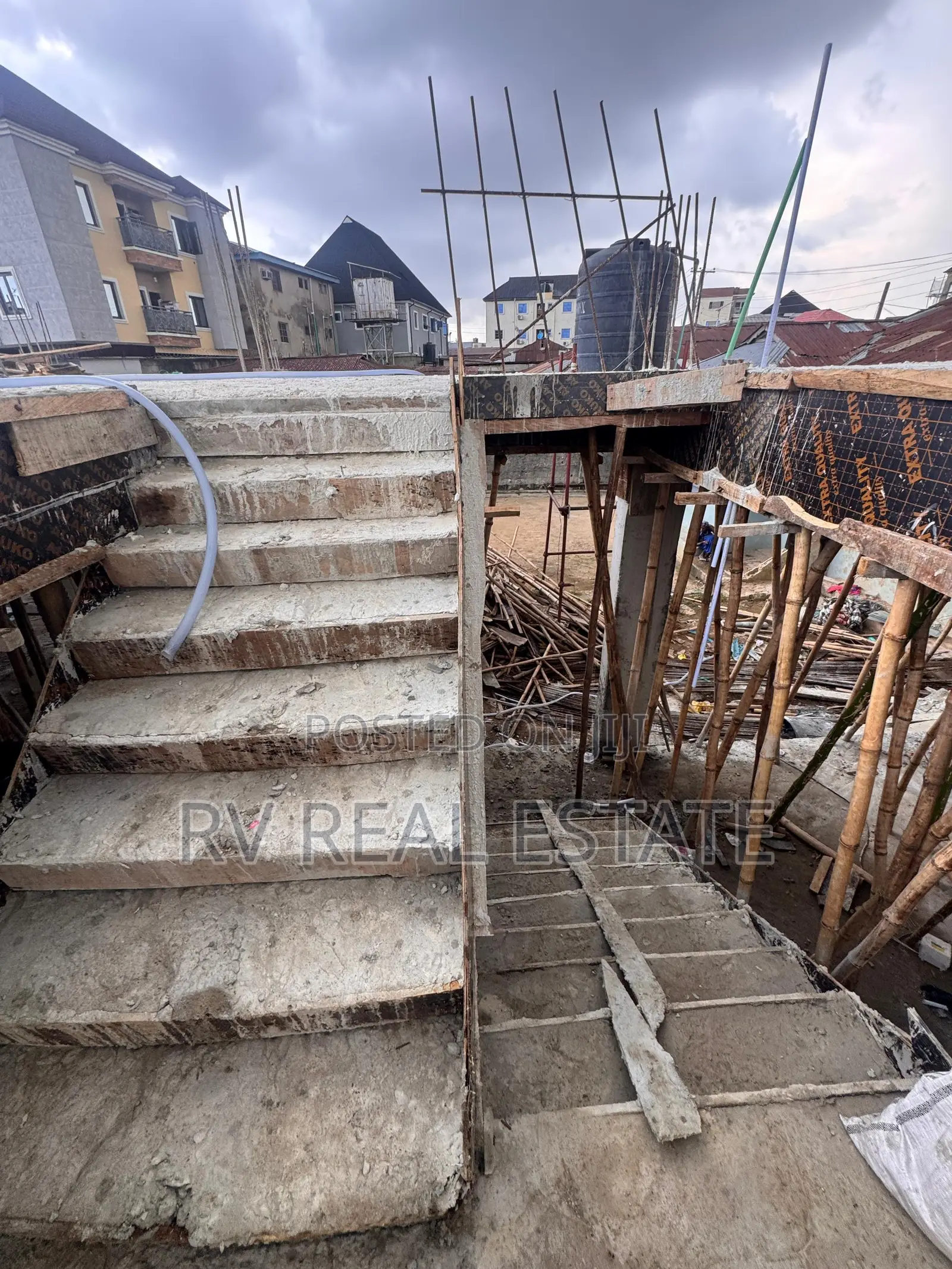1bdrm Apartment in Abule-Ijesha for sale in Abule-Ijesha