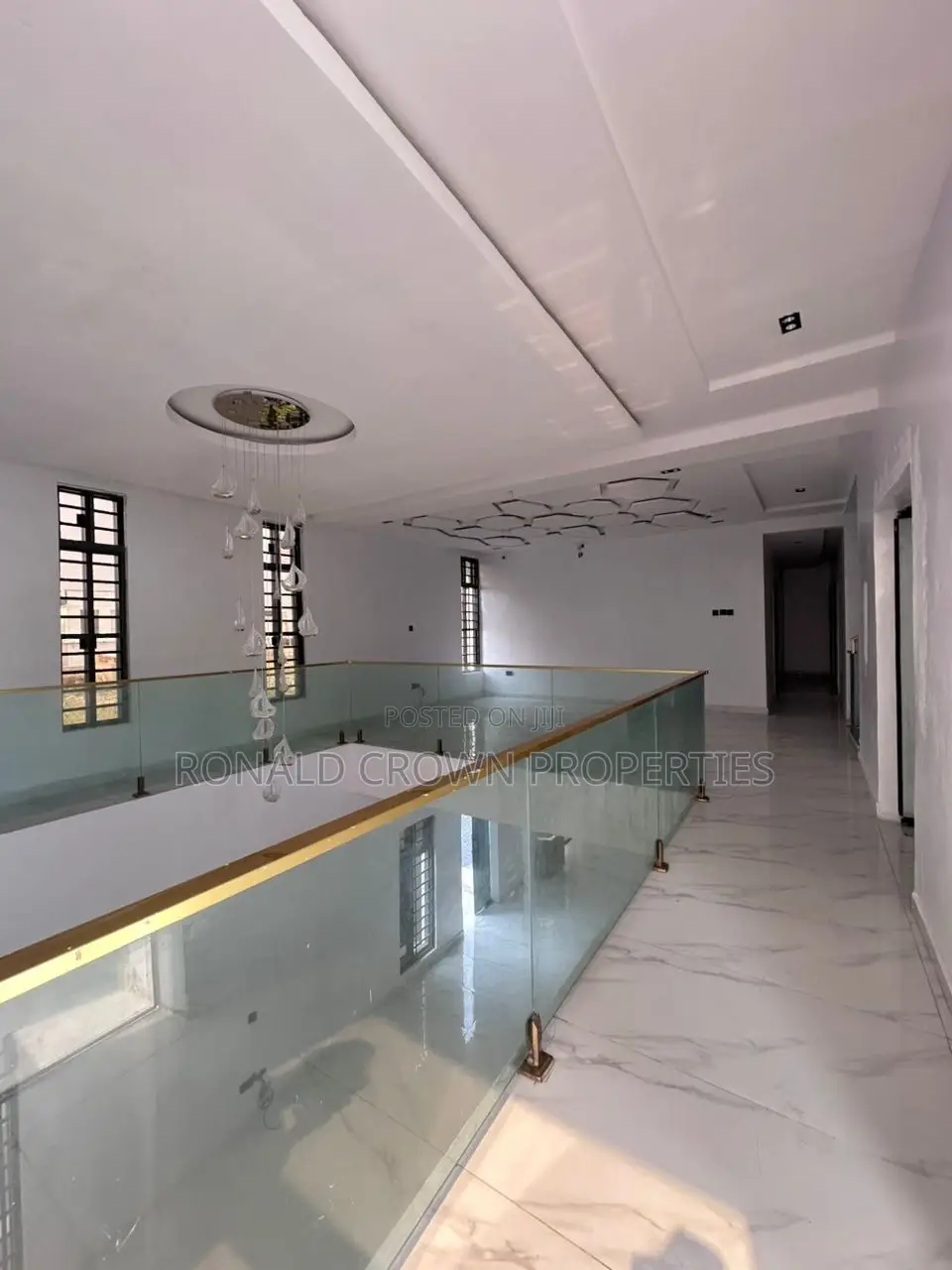 5bdrm House in Ikota for sale in Ikota