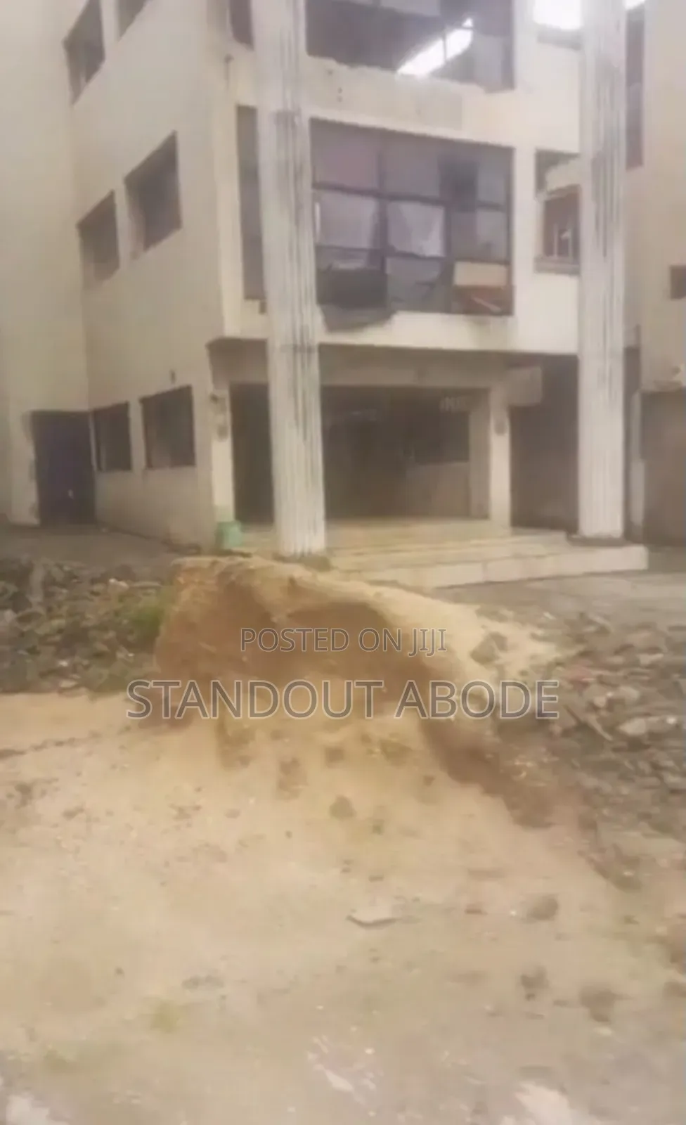 Urgent Sale of W Massive Vacant Building for Sale in Opebi Ikeja in Opebi
