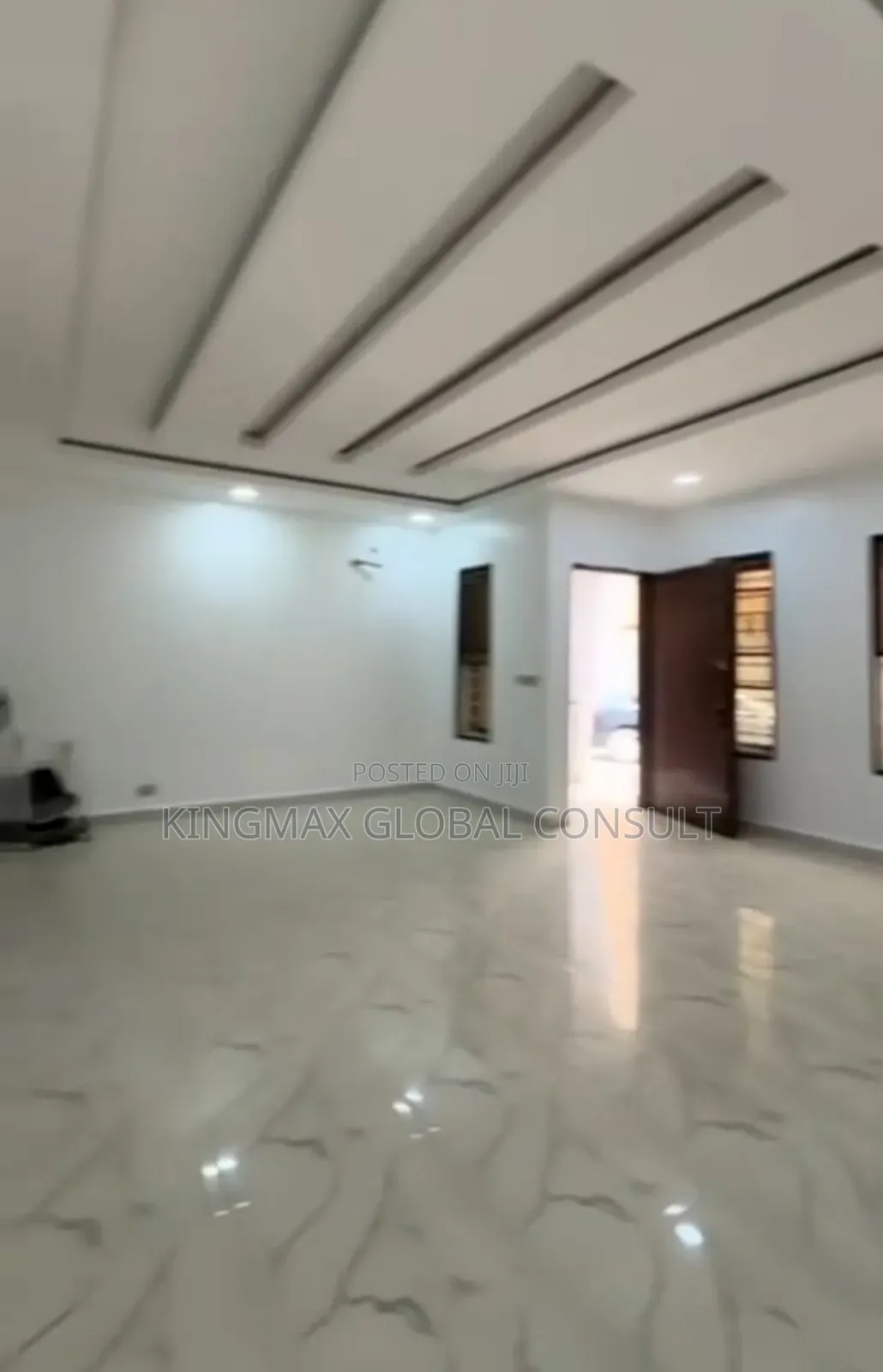 3bdrm Apartment in Wuye Abuja for sale in Wuye