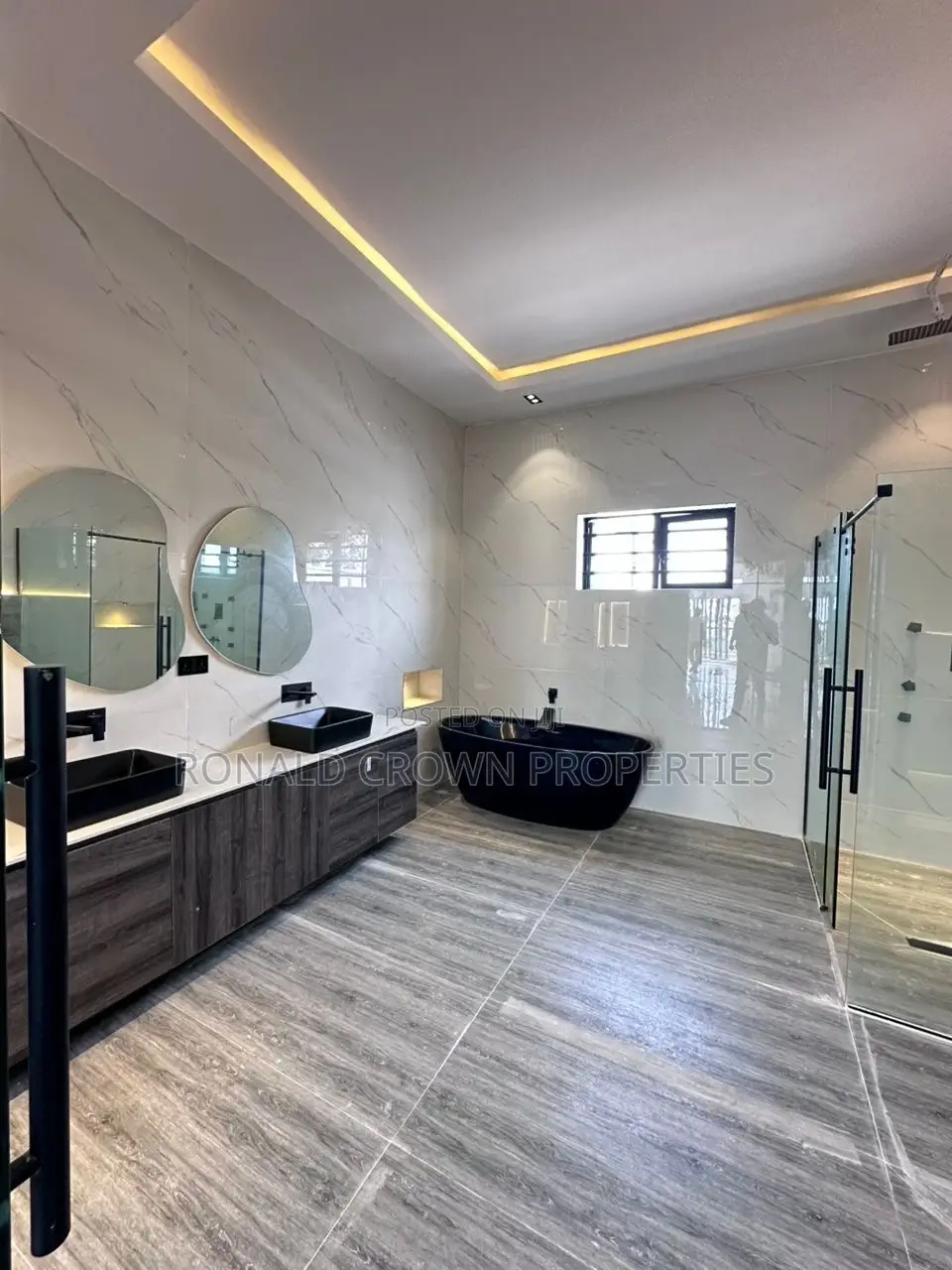5bdrm House in Ikota for sale in Ikota