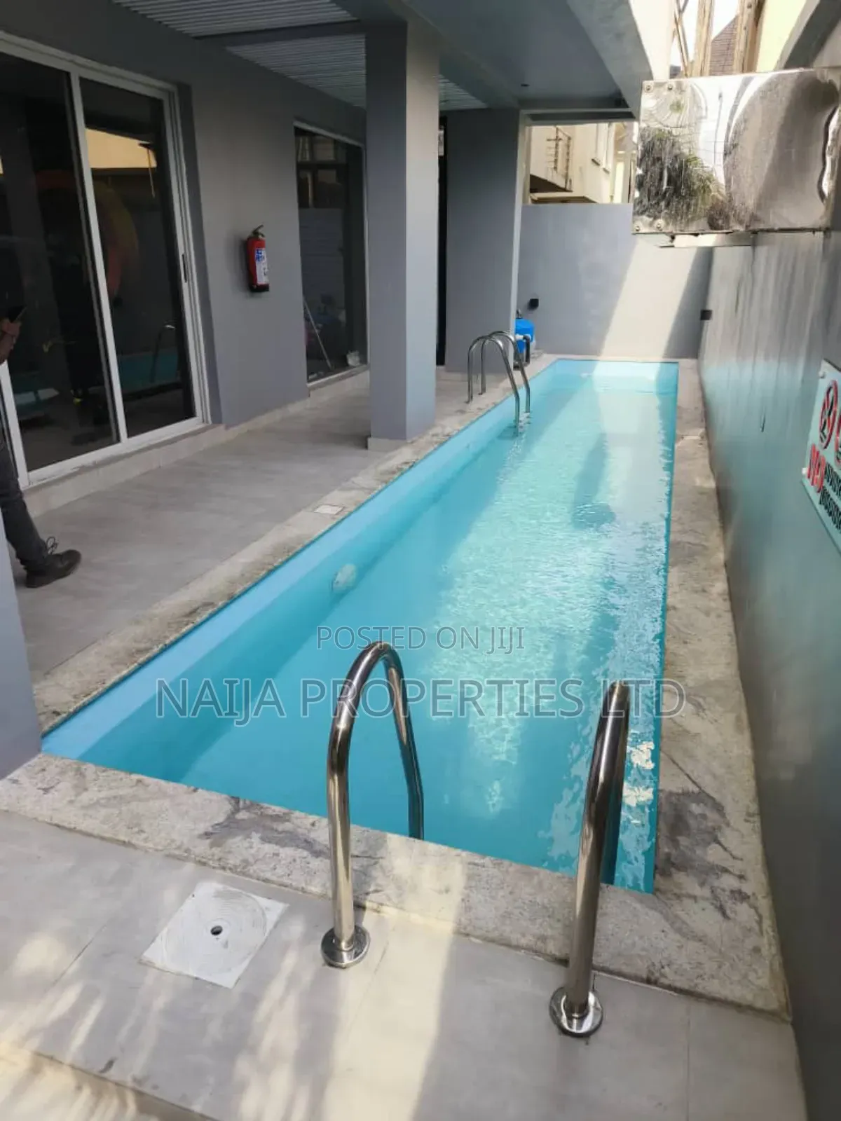 2bdrm Maisonette in Lekki Phase 1 for rent in Lekki Phase 1