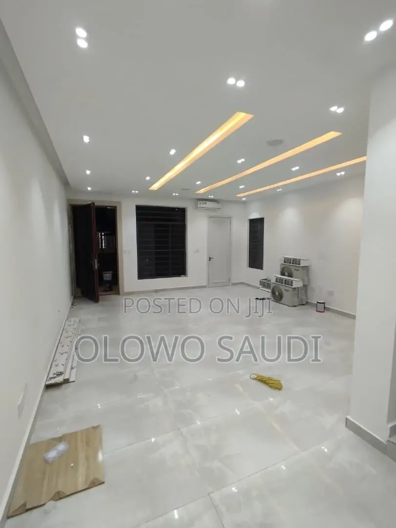 4bdrm Townhouse / Terrace in Oniru (Victoria for rent in Victoria Island