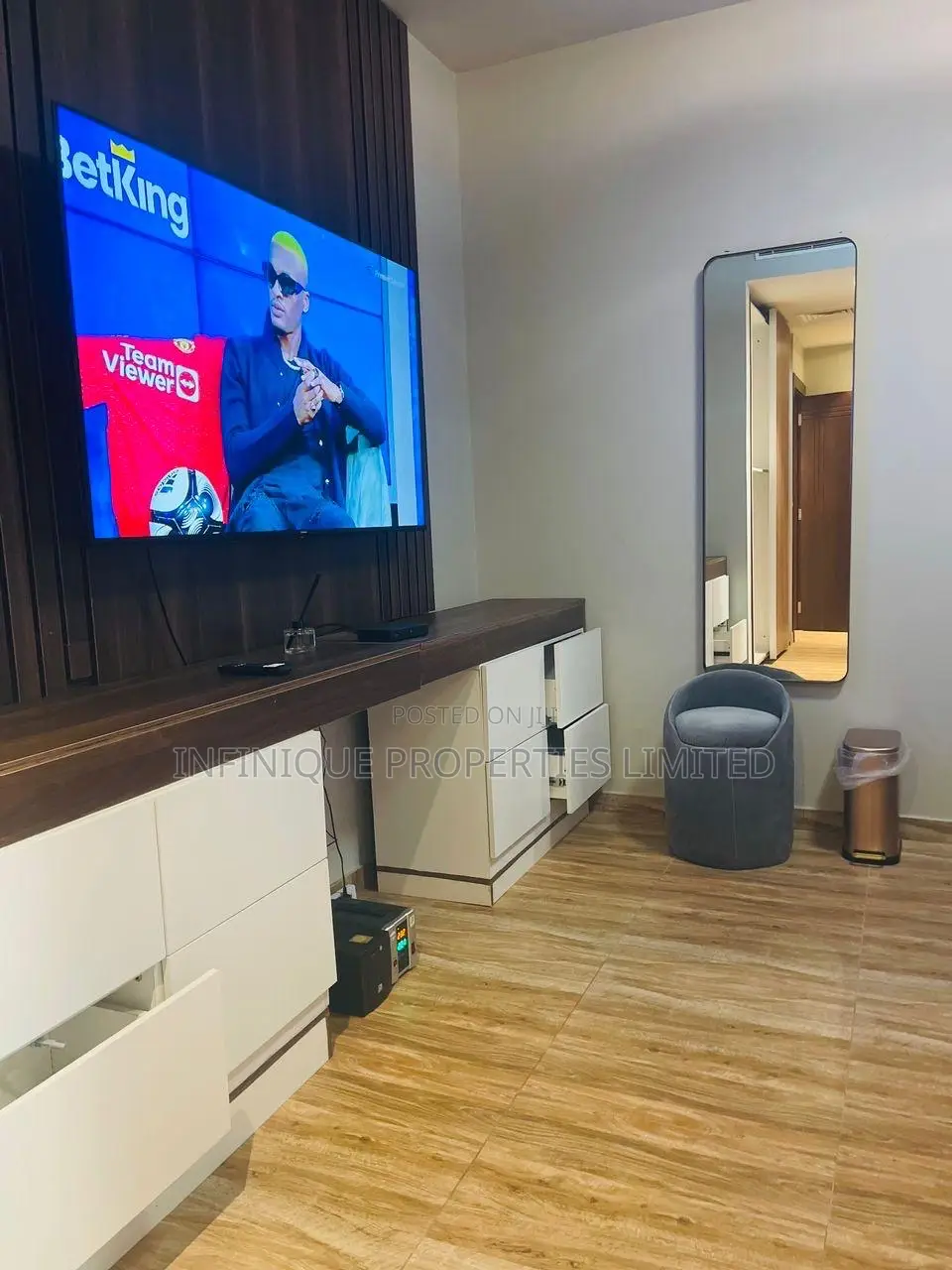 Furnished 2bdrm Apartment in Eko Pearls Tower, Ahmadu Bello Way in Ahmadu Bello Way
