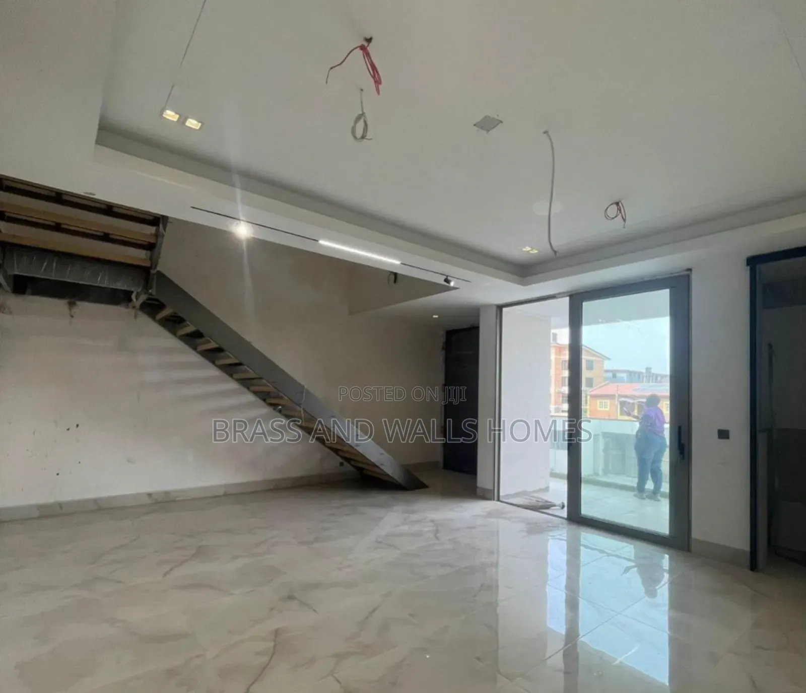 Furnished 3bdrm Duplex in Ikate for sale in Ikate