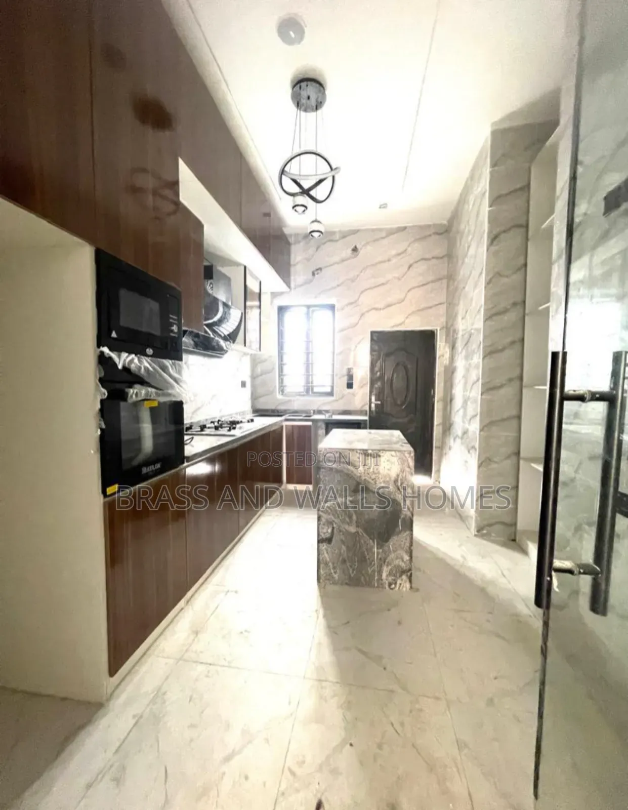 Furnished 4bdrm Duplex in Ikate for sale in Ikate