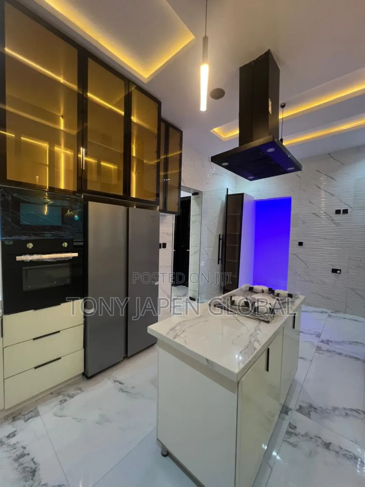 5bdrm Duplex in Megamound, Ajah for sale in Ajah