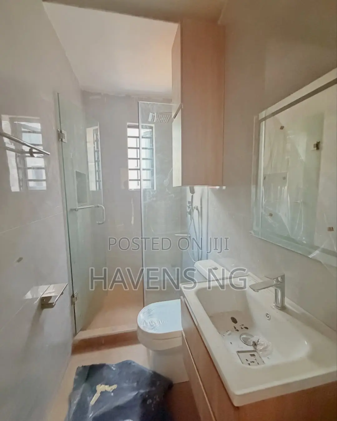 5bdrm Duplex in Opebi for sale in Opebi