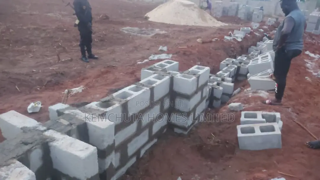 Dike Residence Were the Odogwus Resides With Low as One Million Naria in Oshimili North