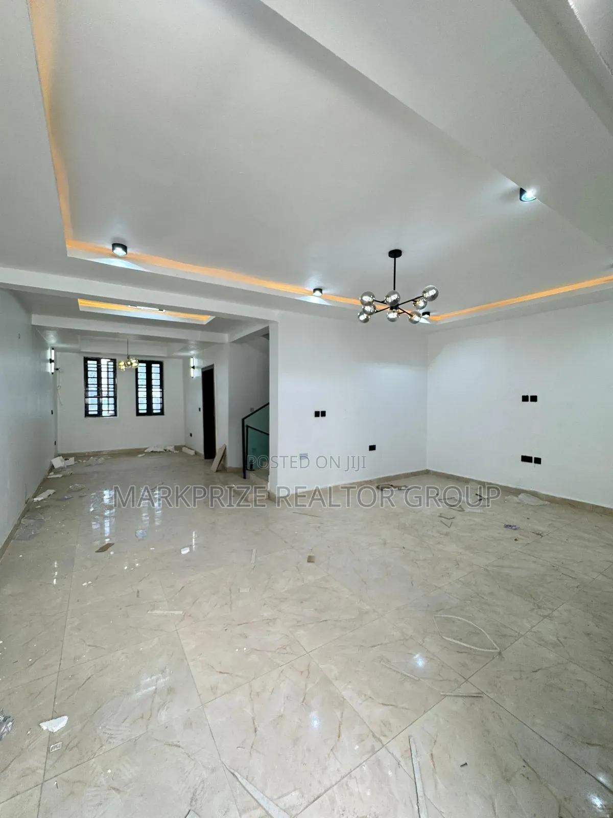 4bdrm Duplex in Surulere Lagos, Alaka Estate for sale in Alaka Estate