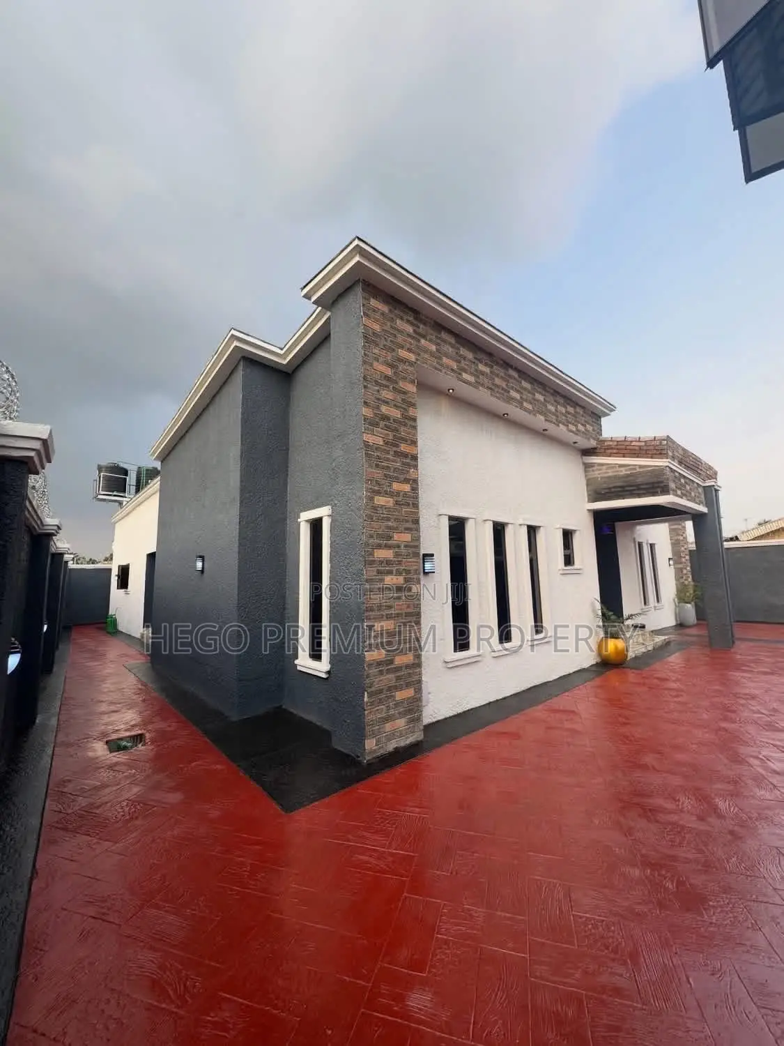Furnished 4bdrm Bungalow in Abuloma Road for sale in Abuloma