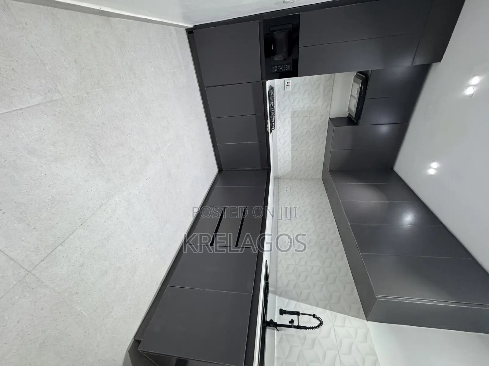 2bdrm Apartment in Ikate for rent in Ikate