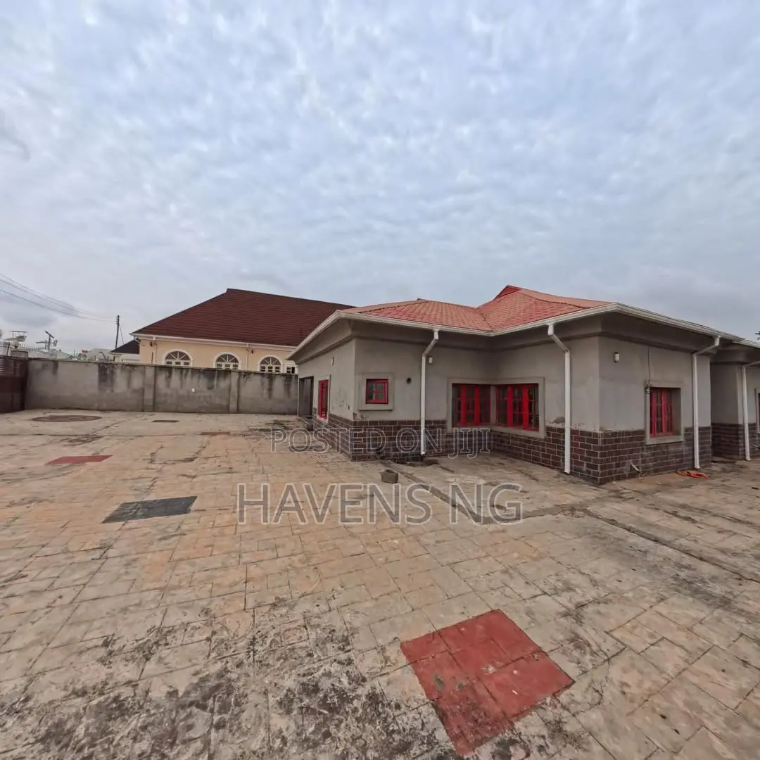 3bdrm Bungalow in Abeokuta South for sale in Abeokuta South
